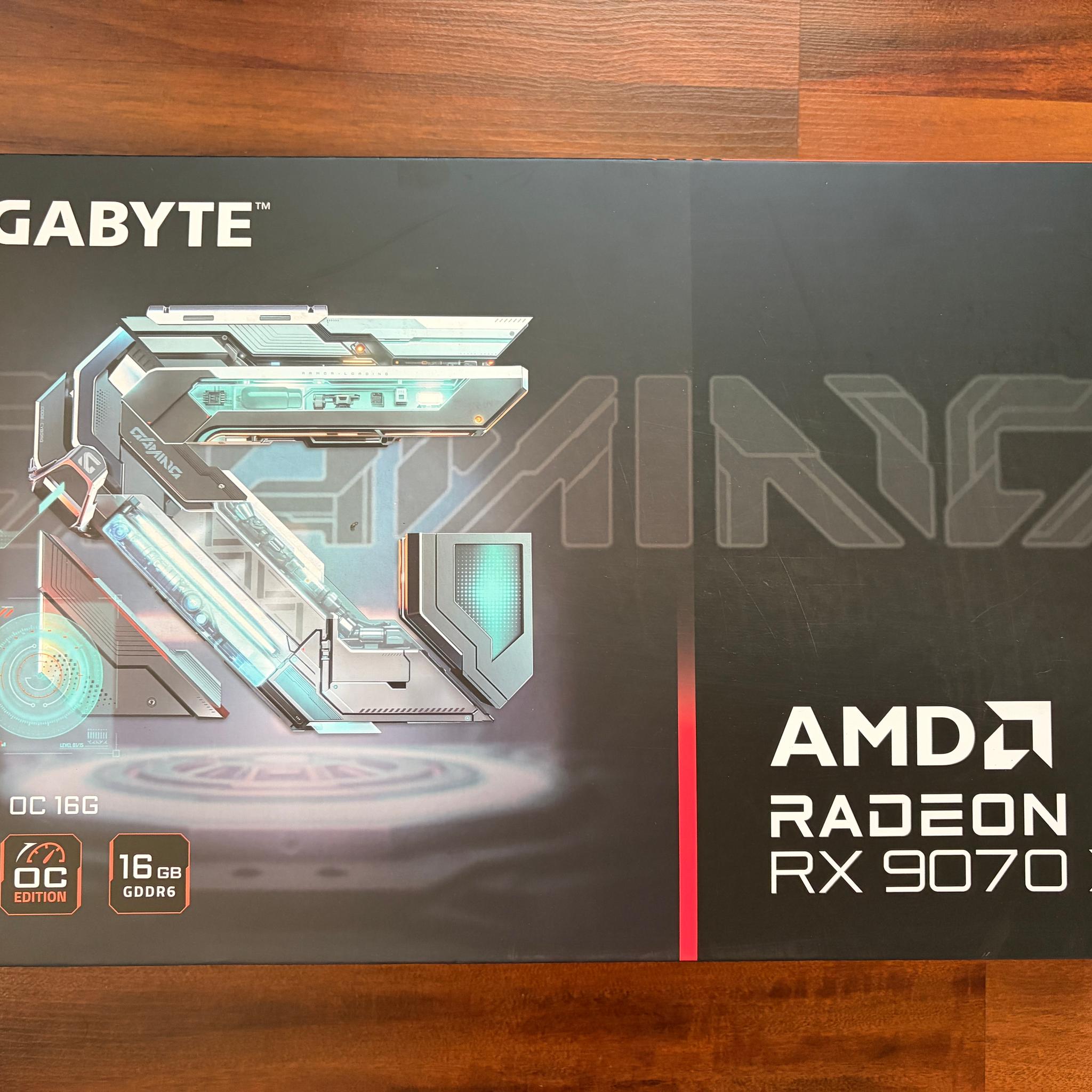 GIGABYTE RX 9070 XT GAMING OC 16G