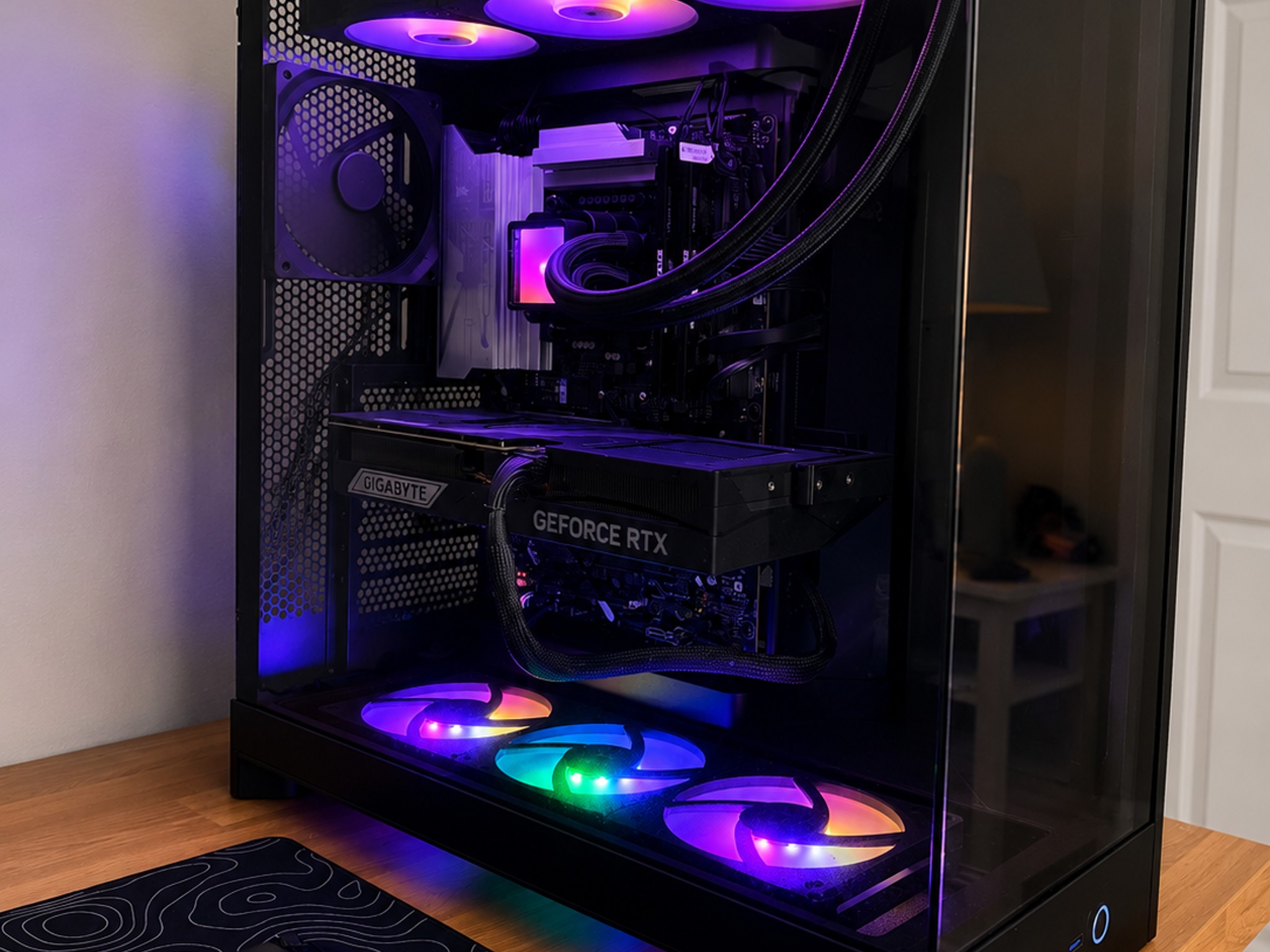RTX 5080 | Intel Core Ultra 7 265KF | 32GB DDR5 | 2TB NVMe