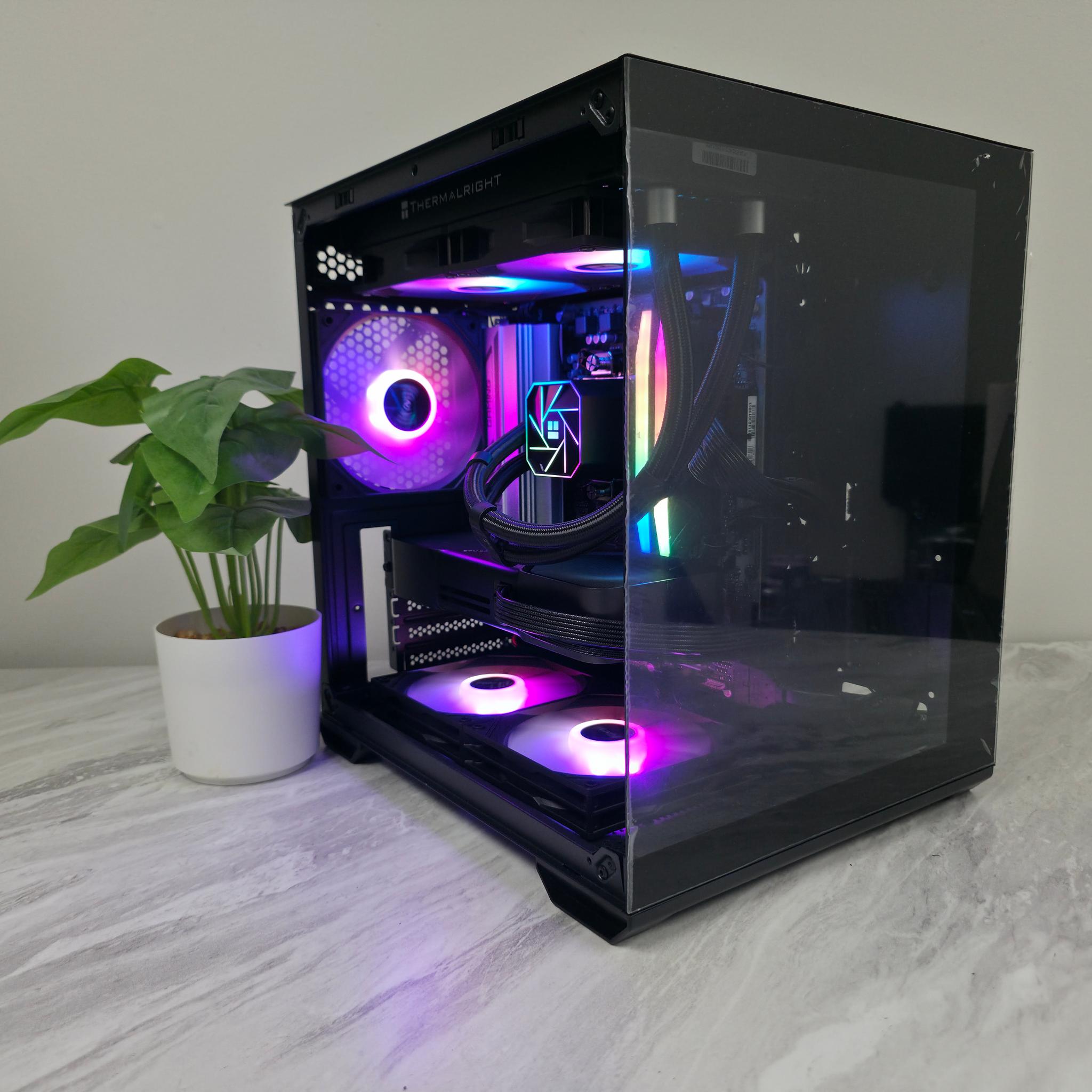 RTX 5070 Founders Edition Streaming Gaming PC Computer (Ryzen 7 7700x, 32GB DDR5 6000 MHz Wi-F-)