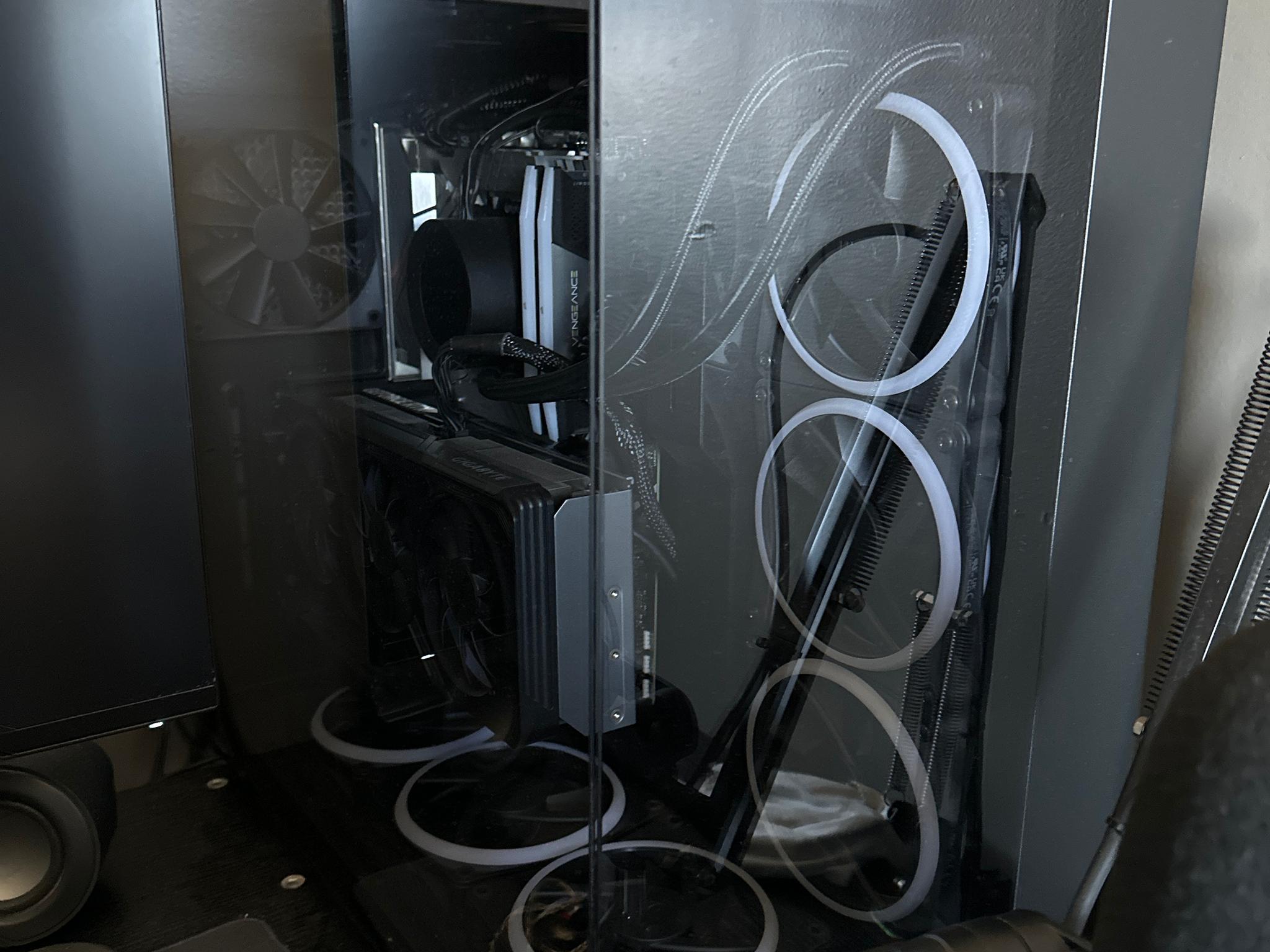 NZXT H9 CASE