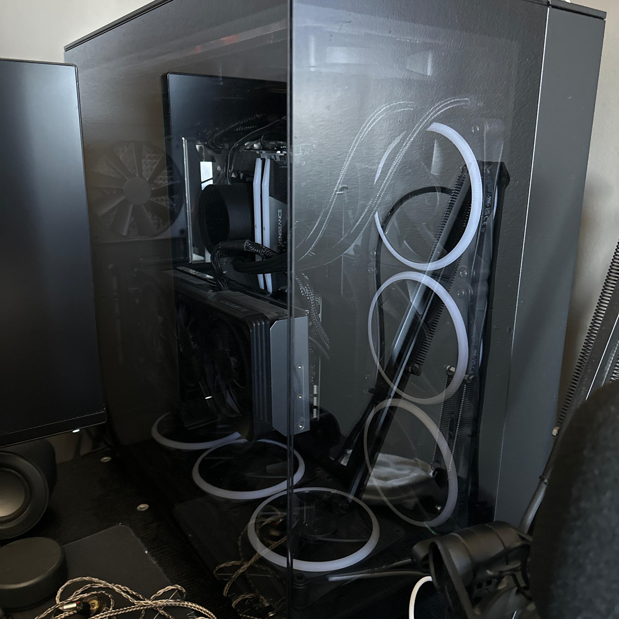 NZXT H9 CASE