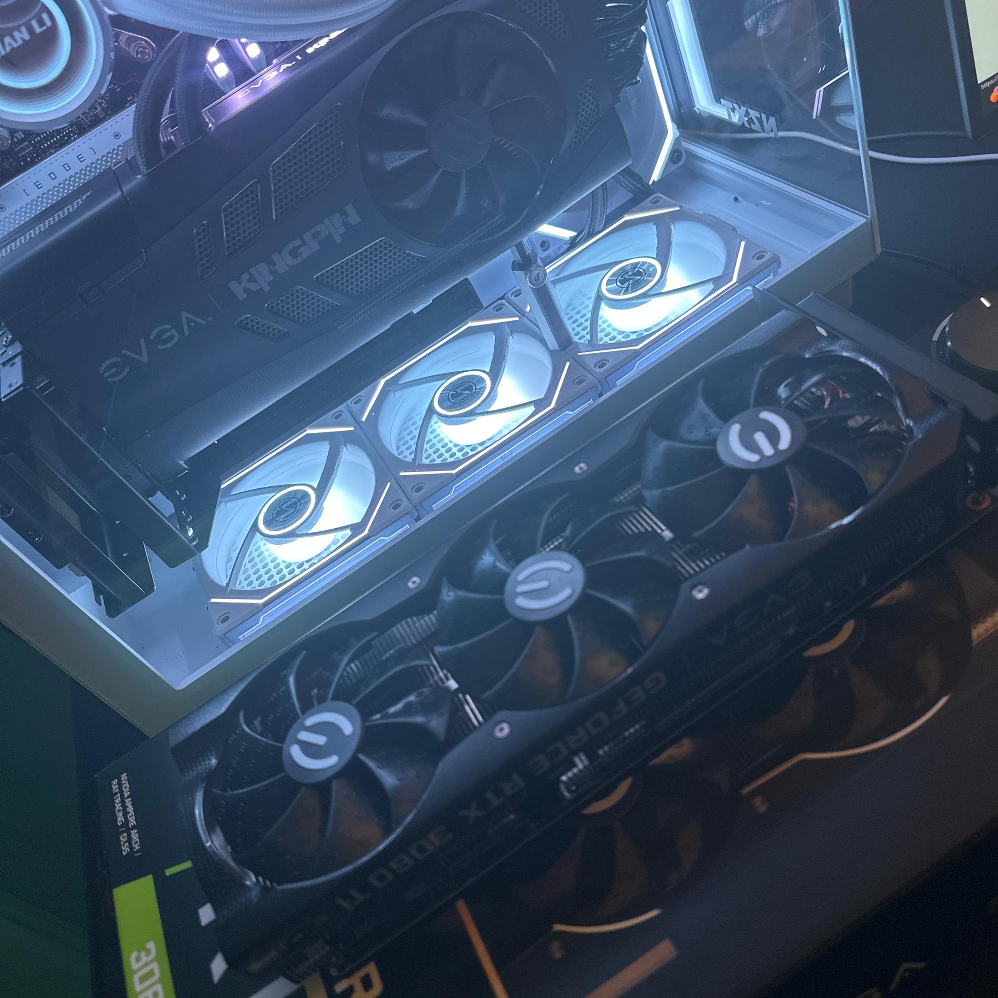 NVIDIA EVGA 3060 Ti FTW3 Ultra