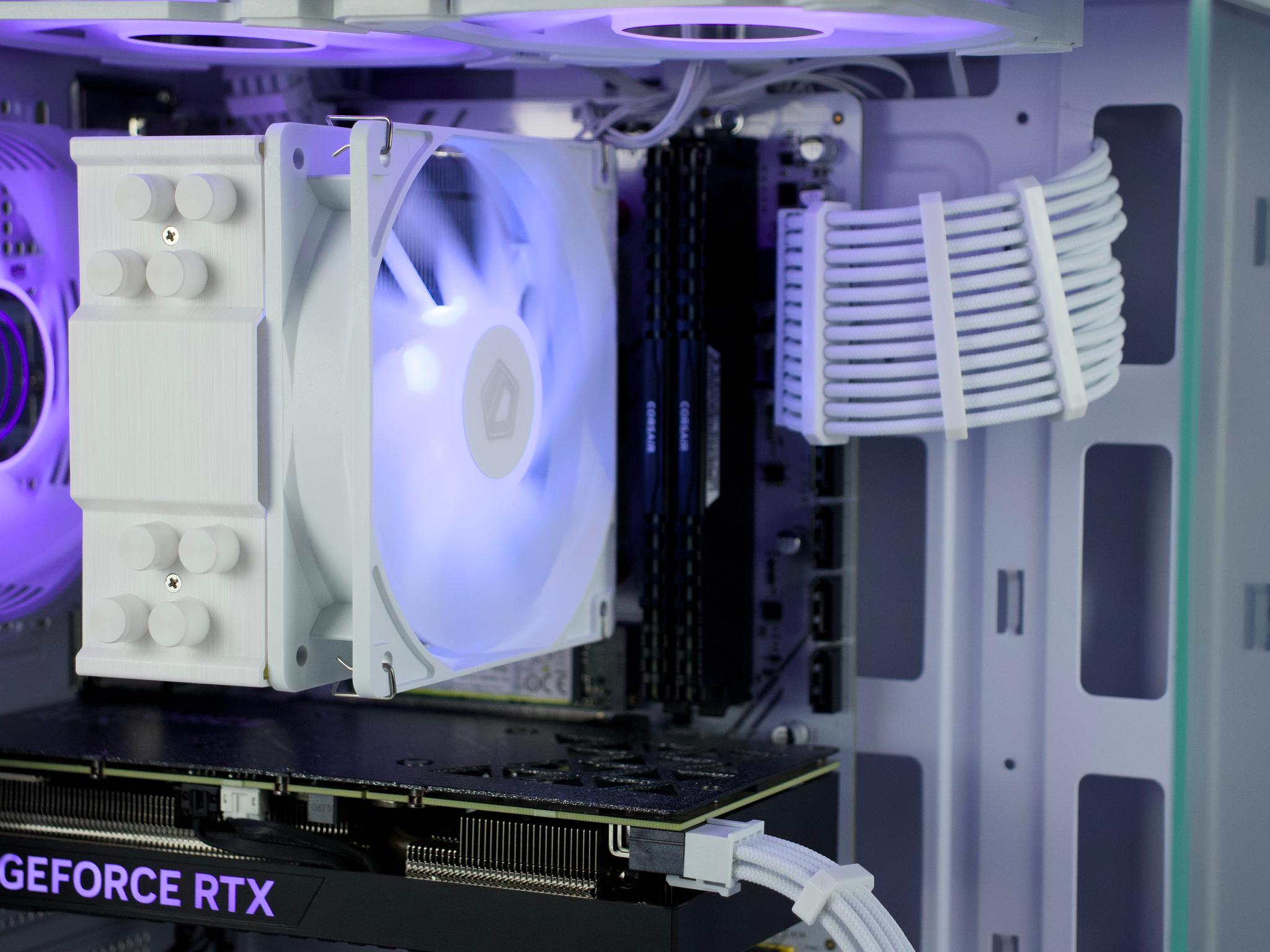 🧊❄️🧊 White Gaming PC – RTX 4060 TI, Ryzen 5 5600X, 32GB RAM, 1TB SSD - WiFi, BlueTooth 🧊❄️🧊