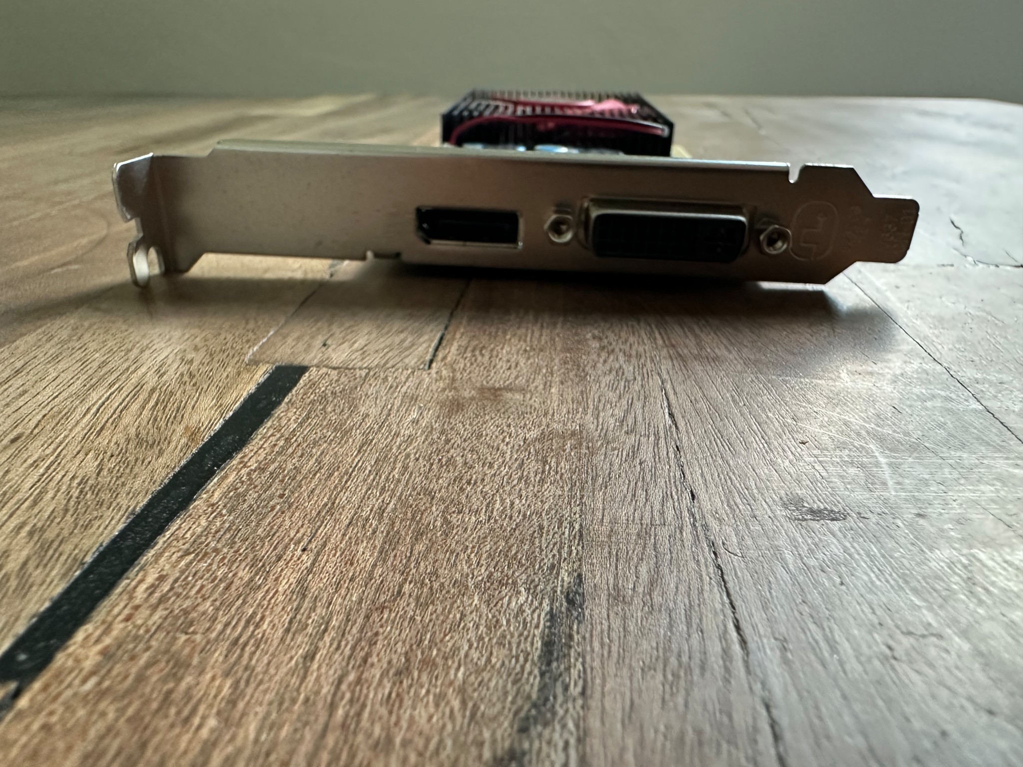 Dell AMD Radeon R5 430