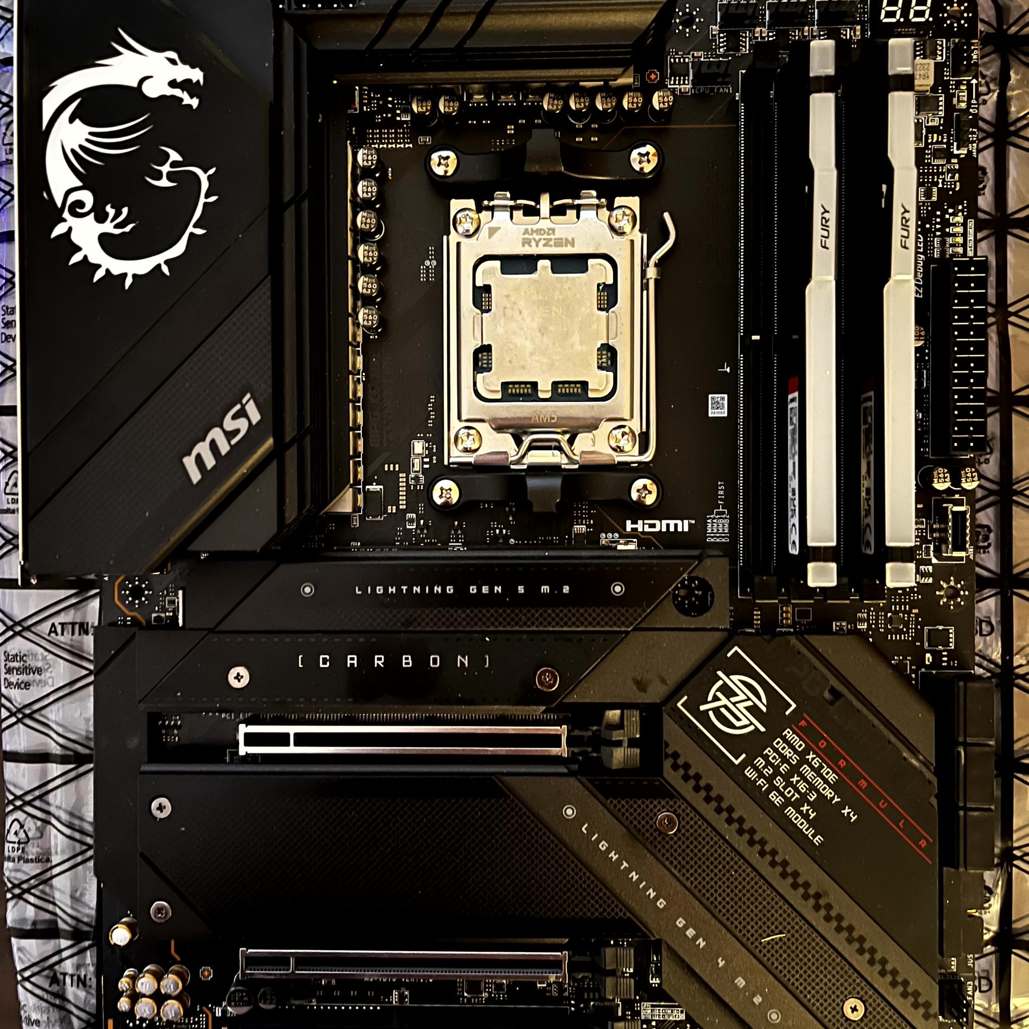 🔥Ryzen 7 9800X3D🔥 | X670E Motherboard | 32GB @6400 MT/s | 4TB NVME