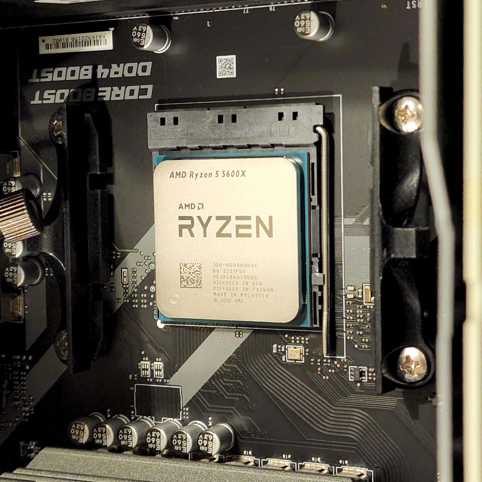 AMD Ryzen 5 5600X Processor, Wraith Stealth Cooler included | Lightly used