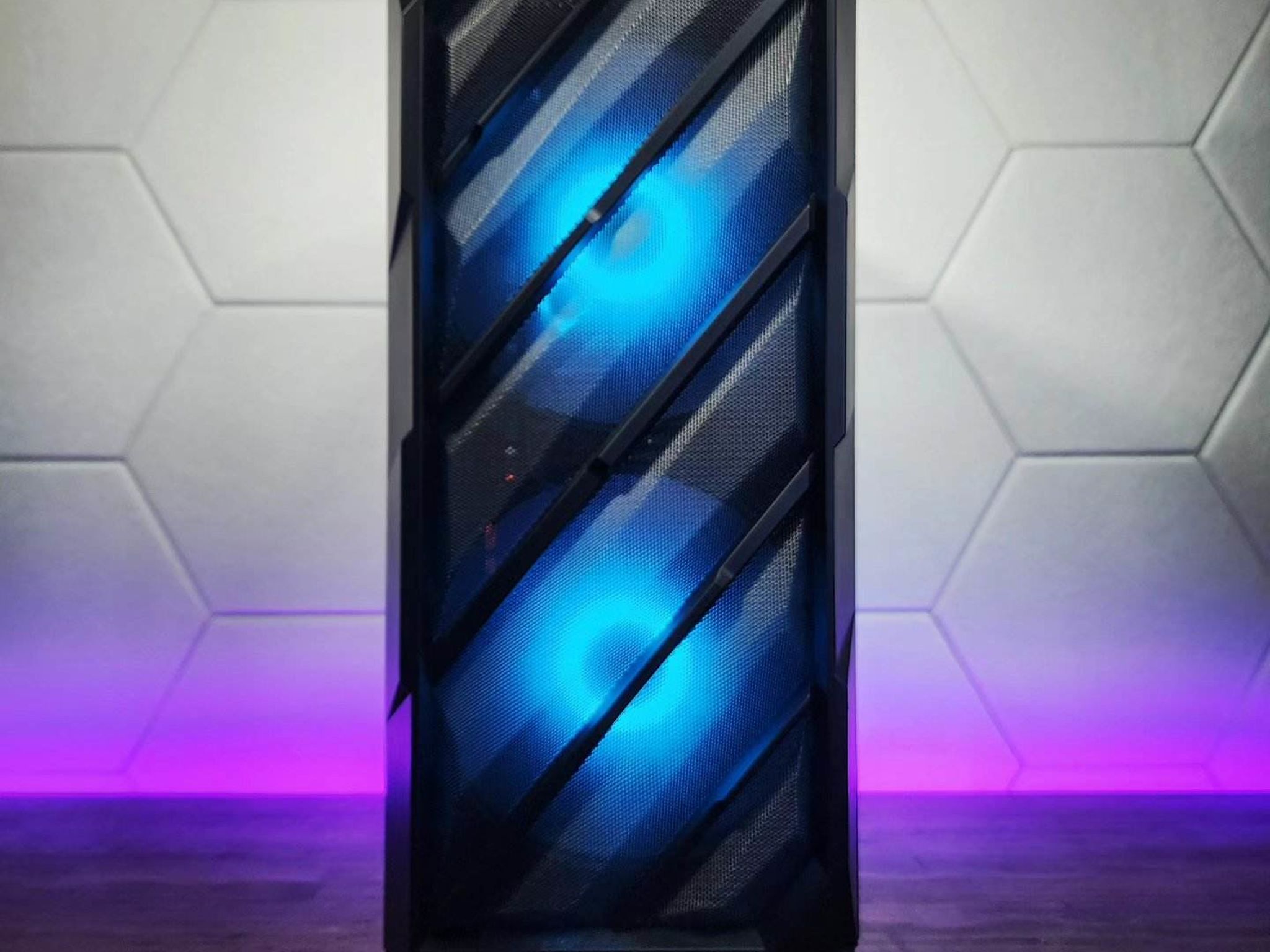 💙🧡💙 MSI GTX 1660 Ti // Intel Core i5 10500 // OLOy 16GB 3200MHz // Crucial P3 500GB NVMe Gen3