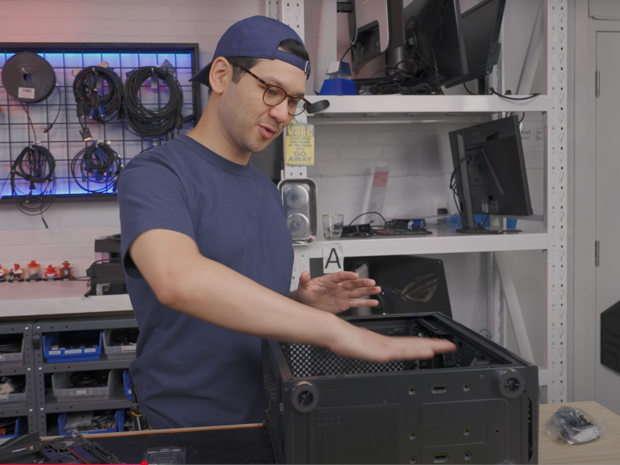 Macho Nacho Productions | LTT PC Challenge Build – Ryzen 9 7900 + RX 9060 XT