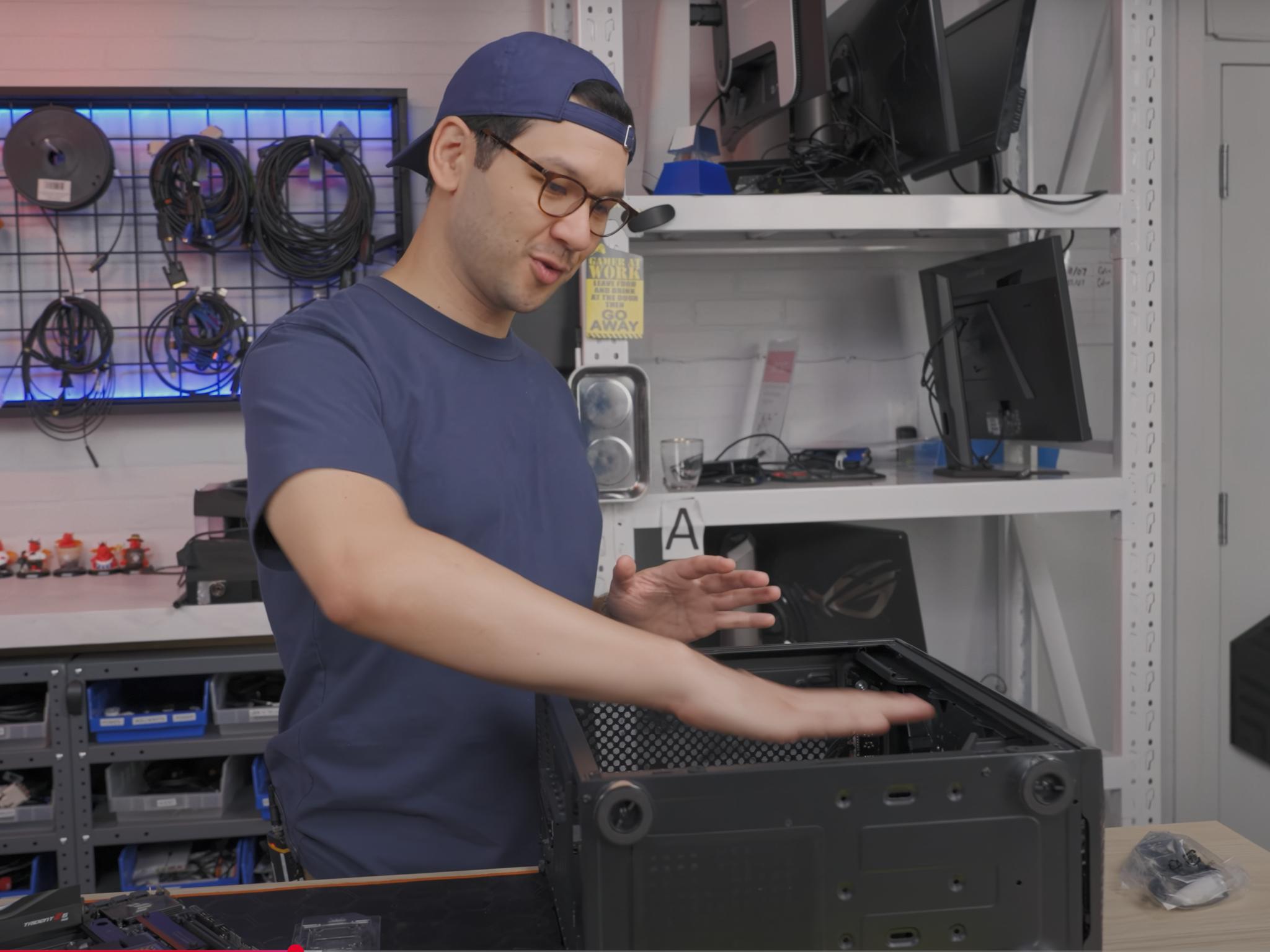 Macho Nacho Productions | LTT PC Challenge Build – Ryzen 9 7900 + RX 9060 XT