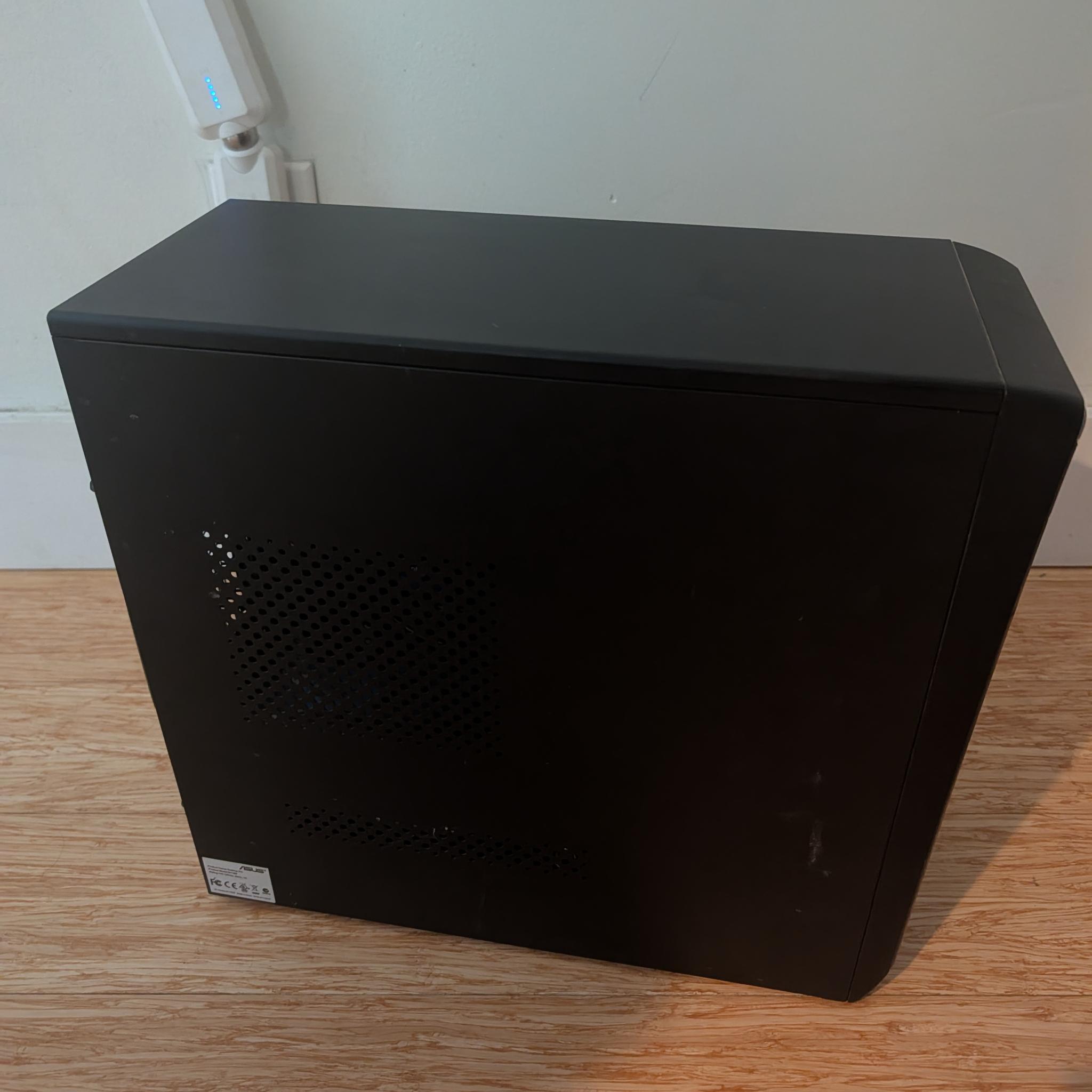 Custom ASUS Gaming PC | RX 580 8GB | I7 6700K | 16GB DDR4 | 512GB SATA SSD |