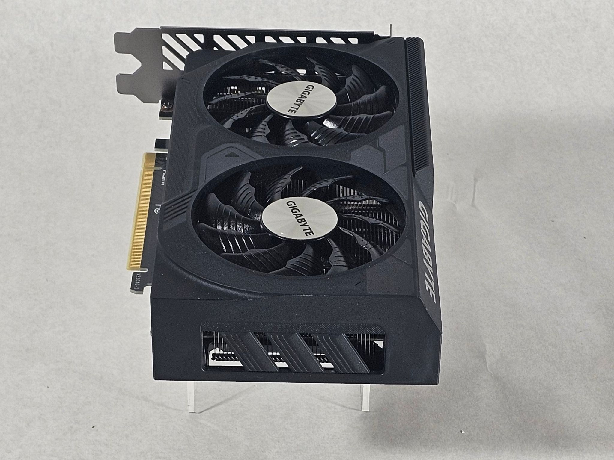RTX 4060 Gigabyte 8GB