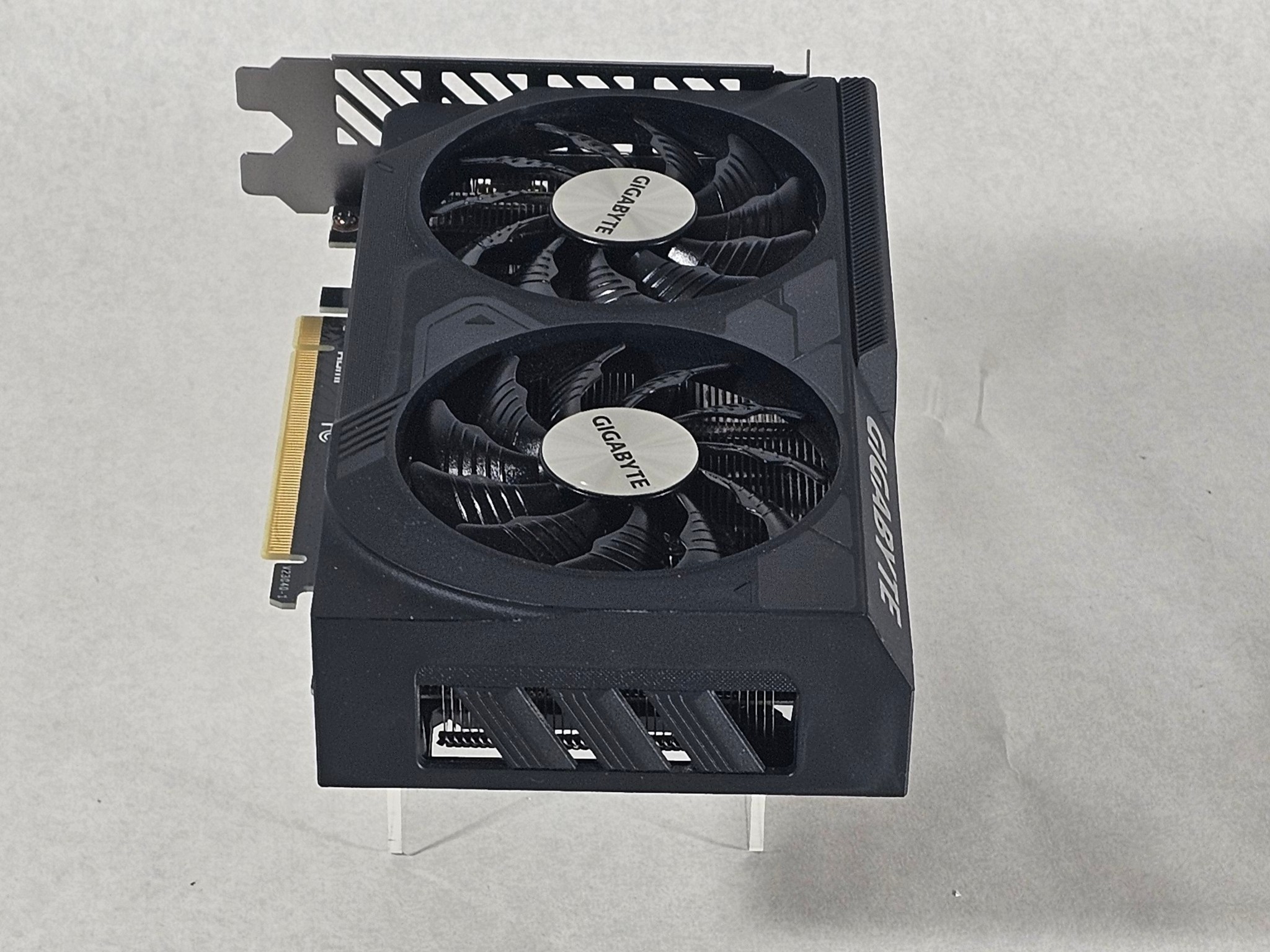 RTX 4060 Gigabyte 8GB
