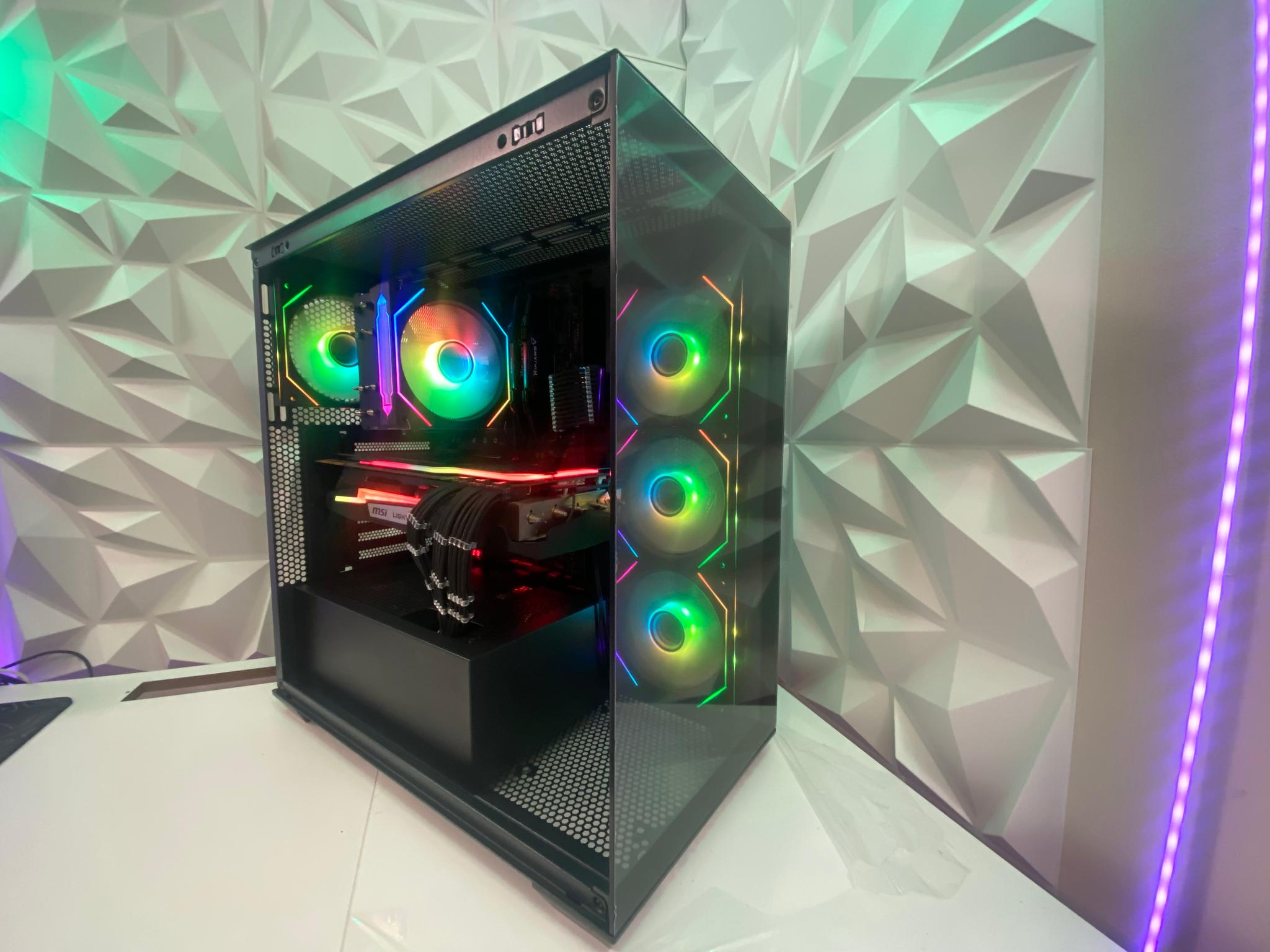 New Year New PC | intel i7 8700K| GTX 1080 Ti 11GB| 16GB DDR4| 500GB Storage | Win11| Free Shipping!