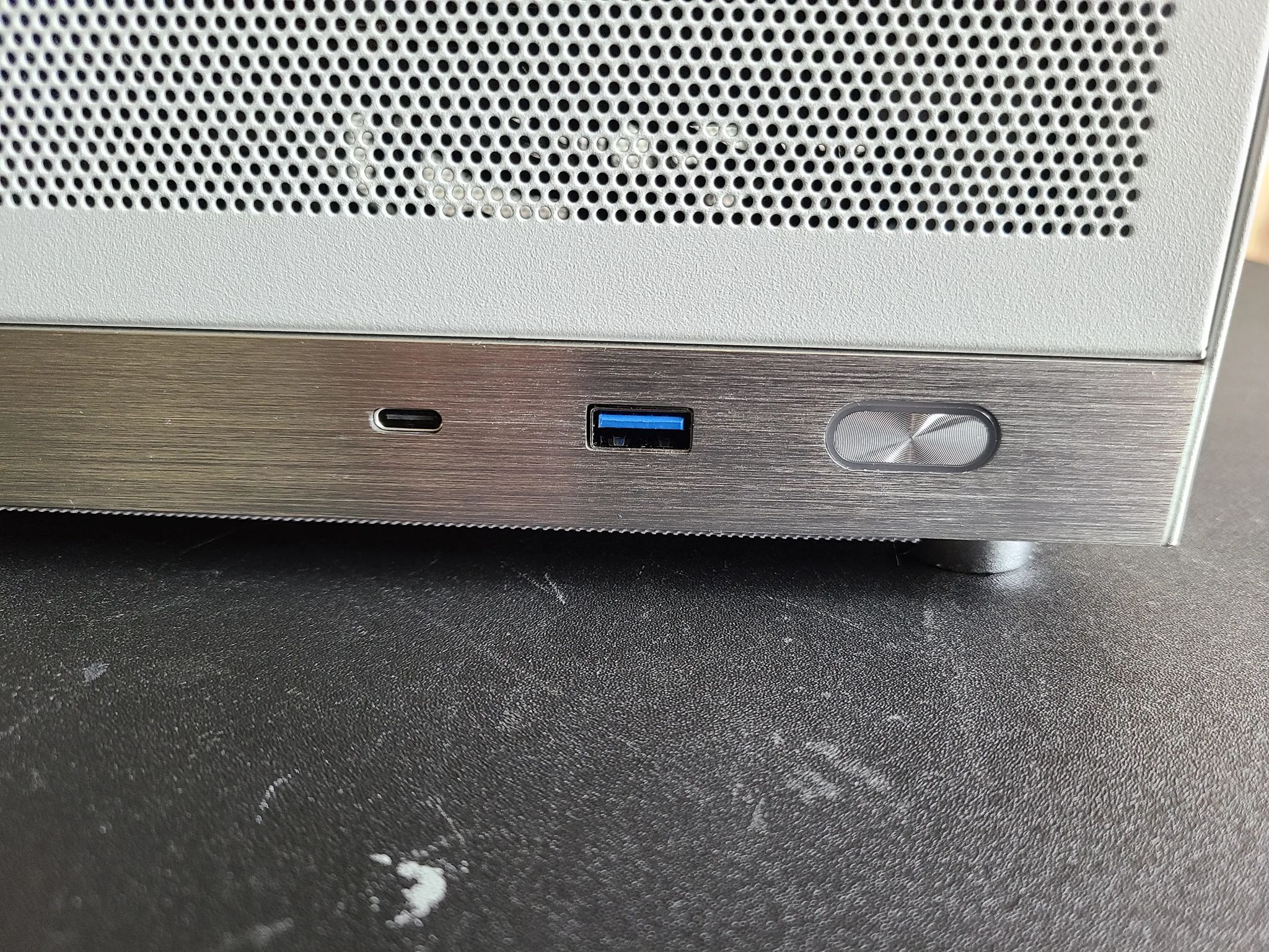 RX 6700 XT | Ryzen 5 3600X | 1TB Gen4 NVME | 32GB 3200MHz RAM