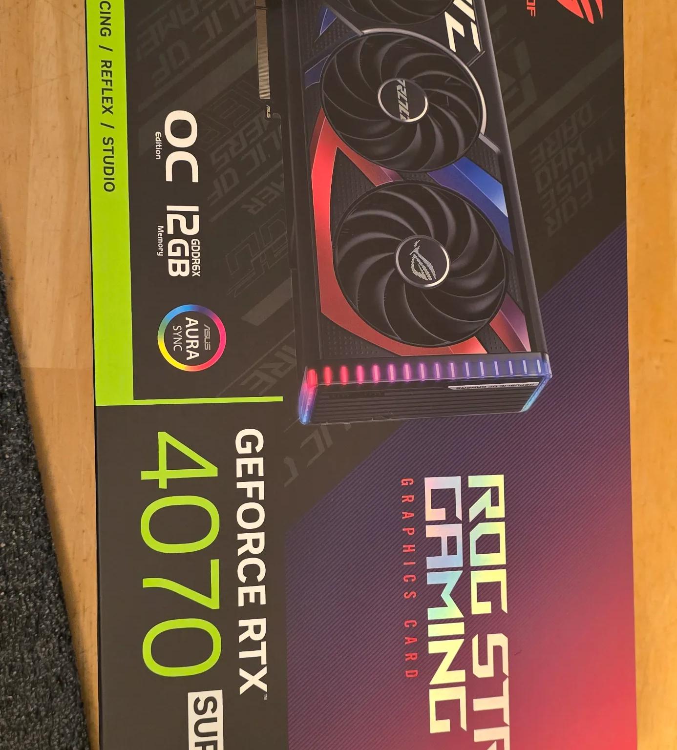 ASUS ROG STRIX 4070 SUPER OC