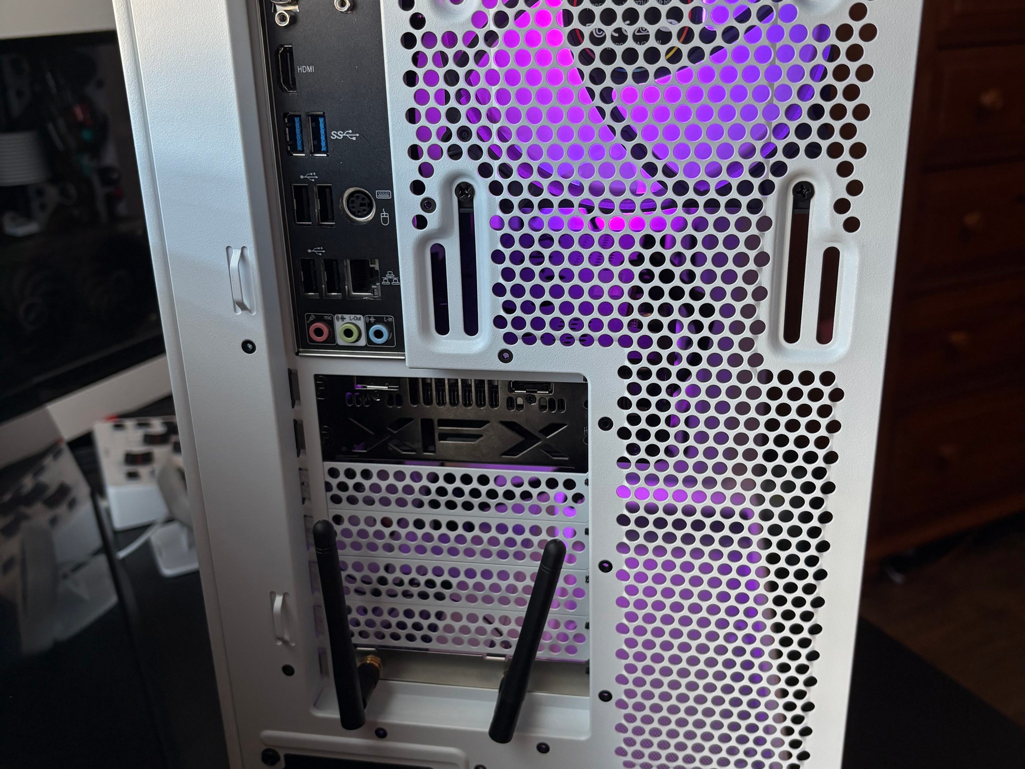 Entry Level Gaming PC | I5 10400F | 6500XT