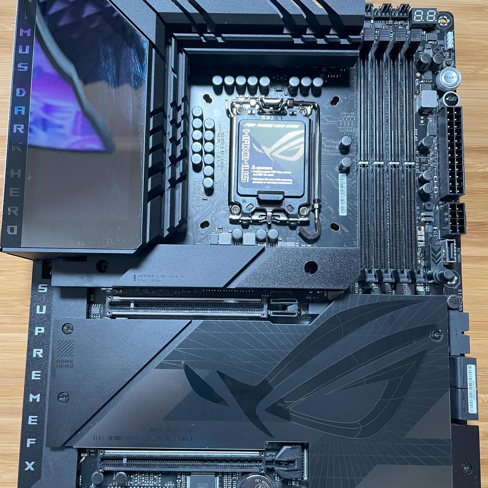 ASUS ROG Maximus Z790 Dark Hero WiFi6E LGA 1700