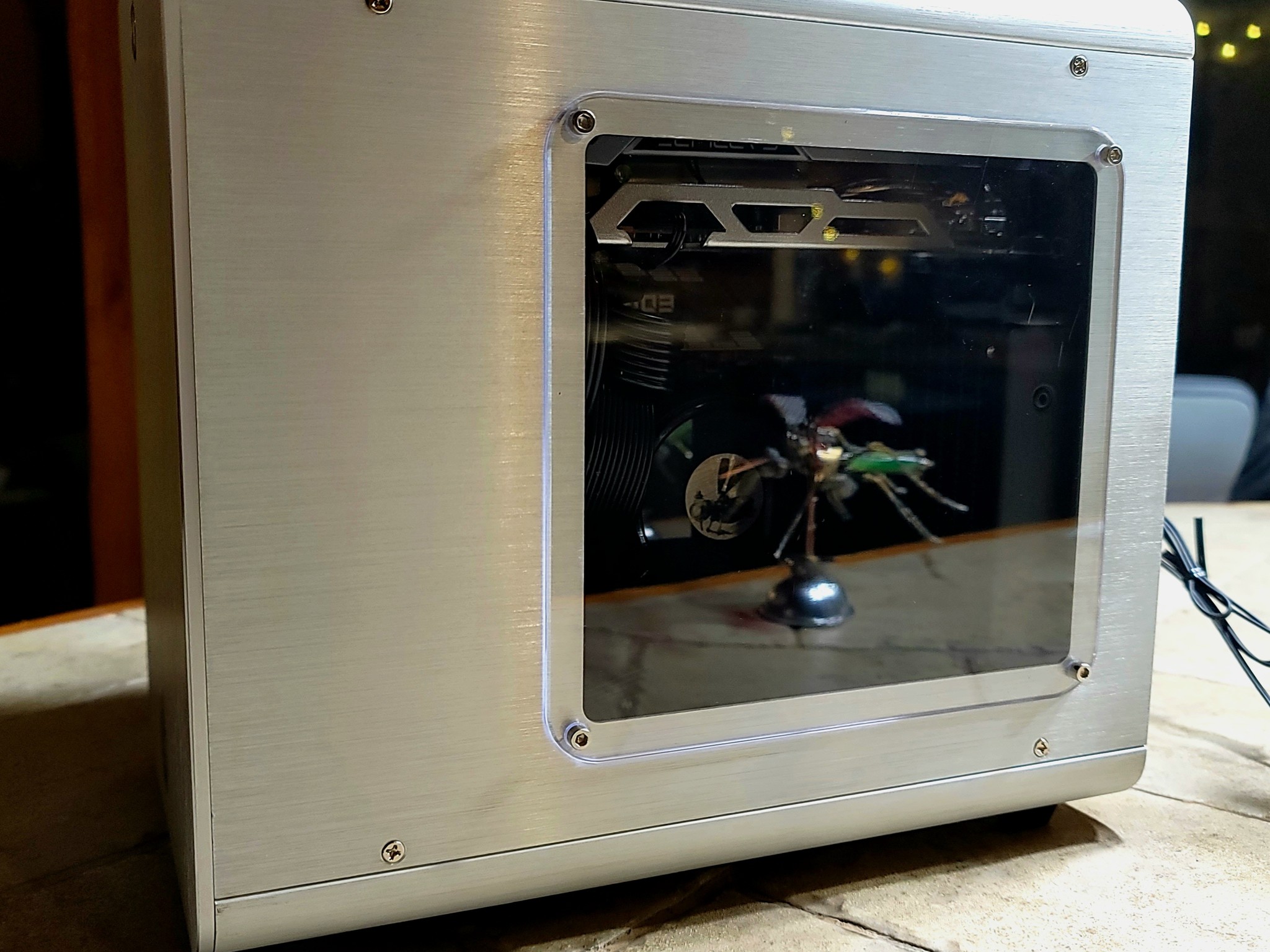 quicksilver--Core i5 10505, RX 6600 XT, 16 Gb, Water Cooled 128Gb+1Tb SSDs, MAG B560i, WiFi/Bt/Ether