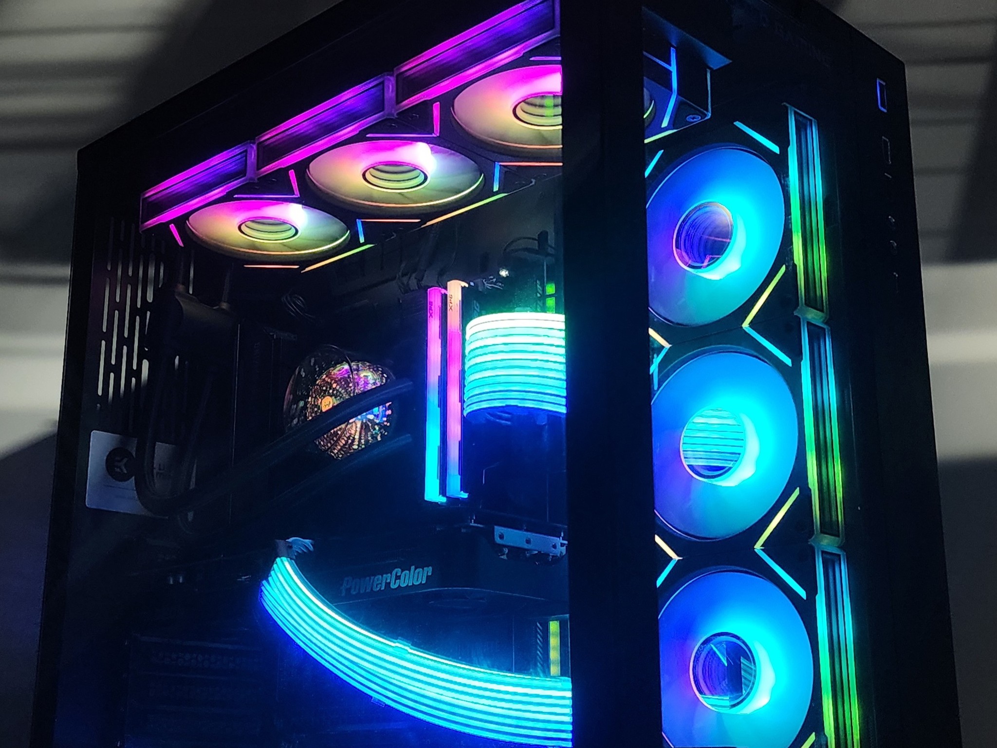 Gaming PC i7-14700KF 32GB RAM 1TB SSD RX 9070 XT 16GB Windows 11 Computer