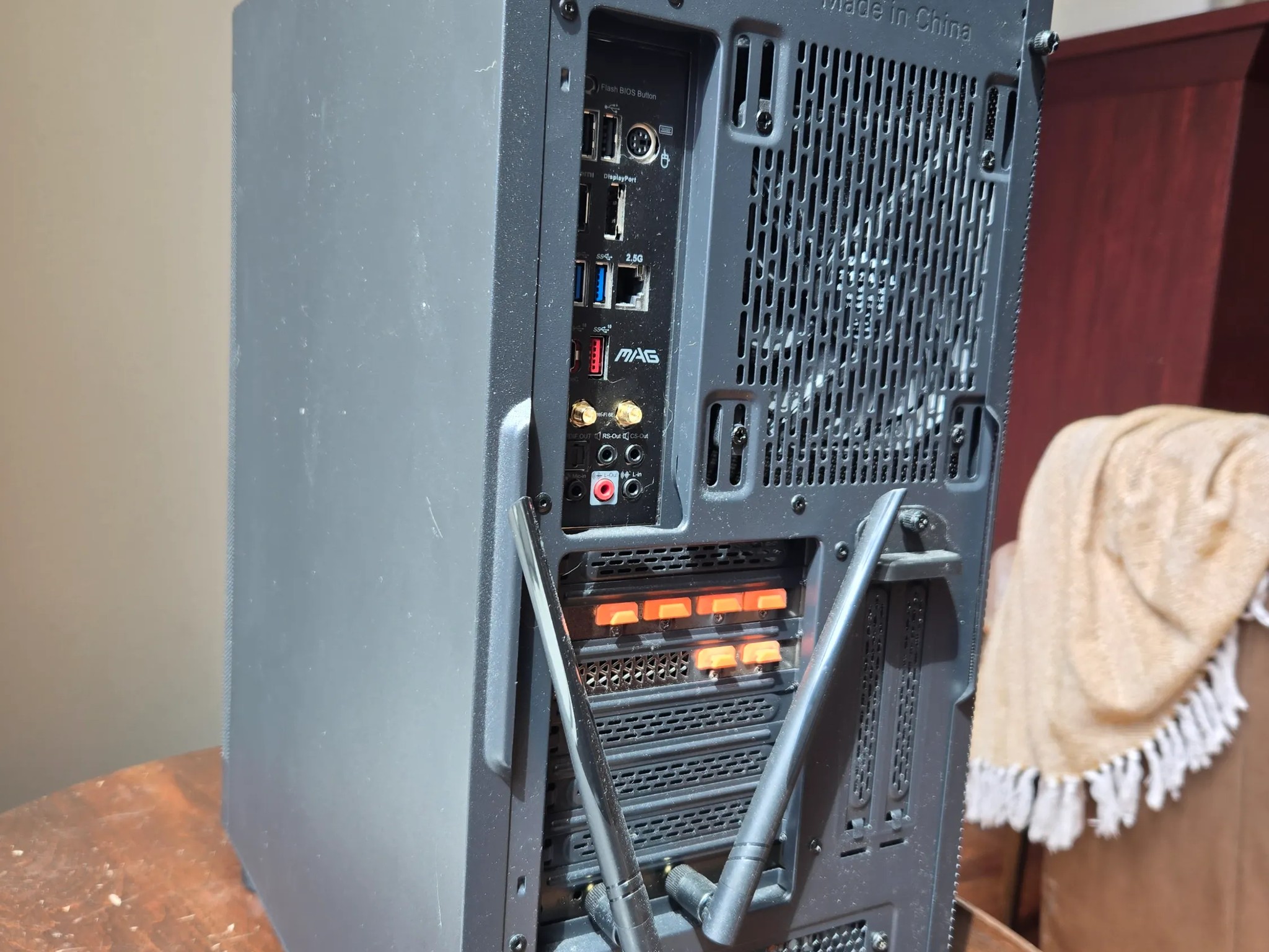 Gigabyte Aorus 5700xt, 32 gb ddR4, Samsung 980 1Tb SSD, Ryzen 7 3700x