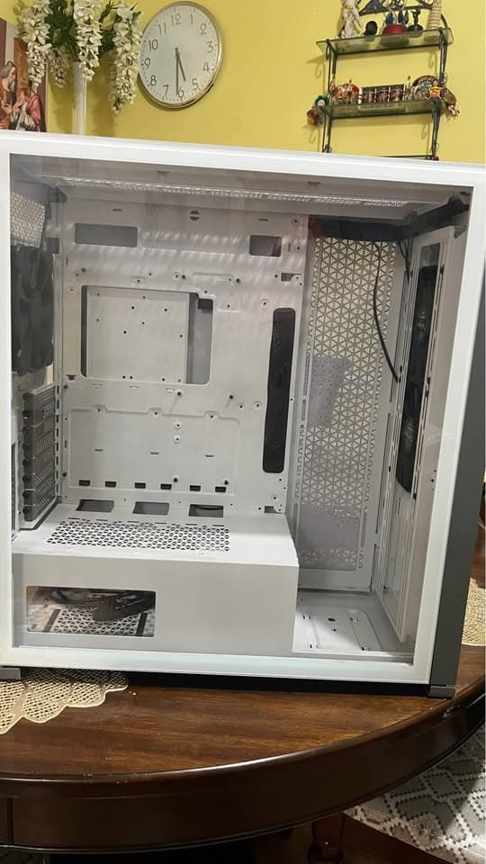 Corsair 7000D AIRFLOW (White-Black - Tempered Glass)