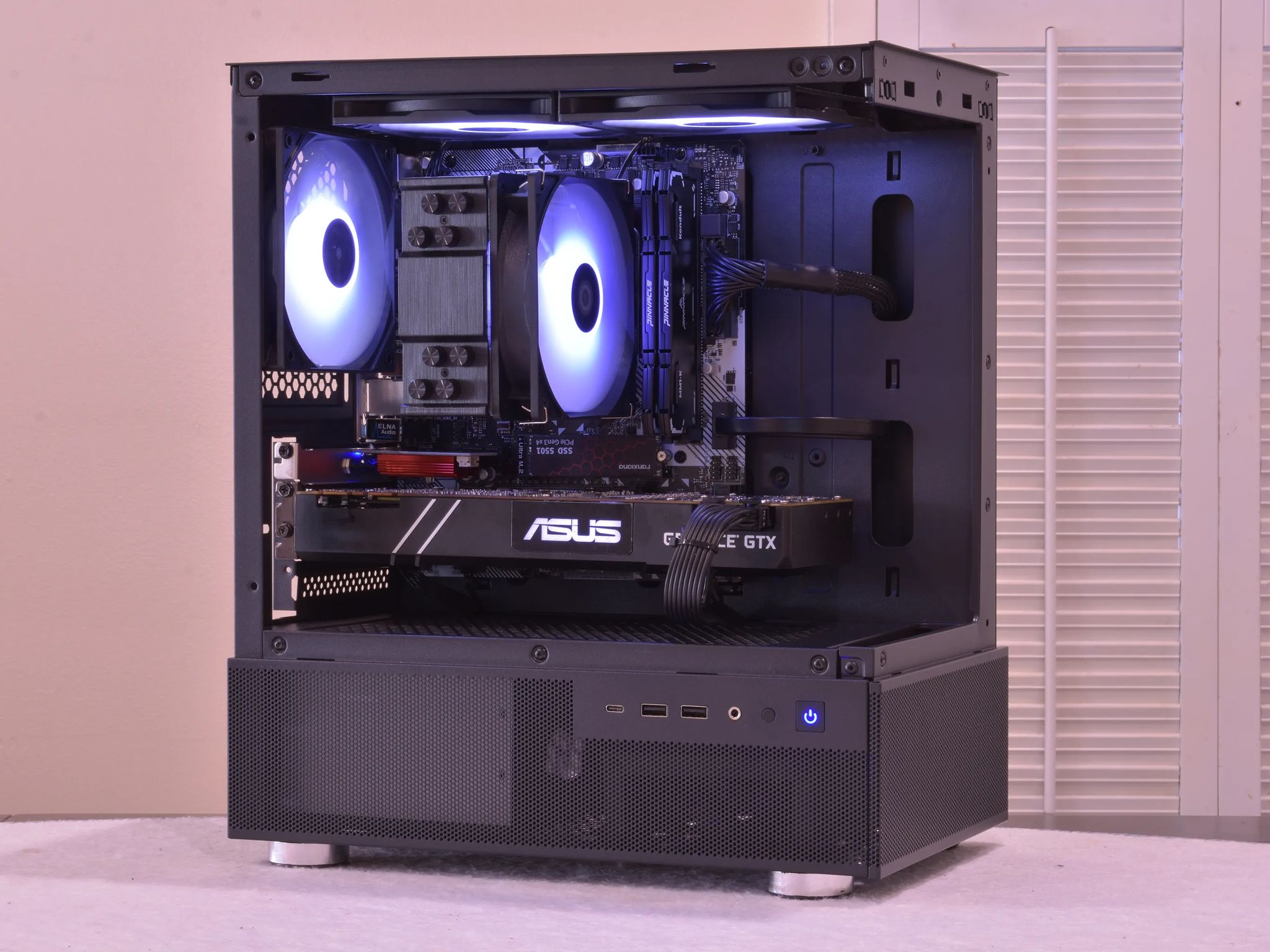 💸Budget Gamer💸 Ryzen 5 3600 | GTX 1080ti 11GB | 16GB DDR4 | 1TB nVME SSD | RGB | Black Win11+Wifi