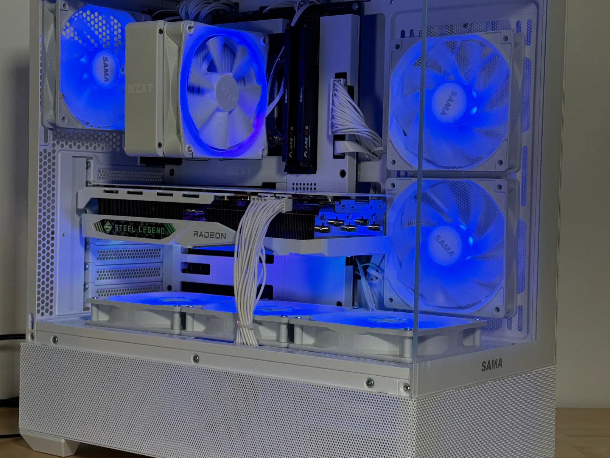 RX 7900 GRE GAMING PC Intel Core i7 12700kf