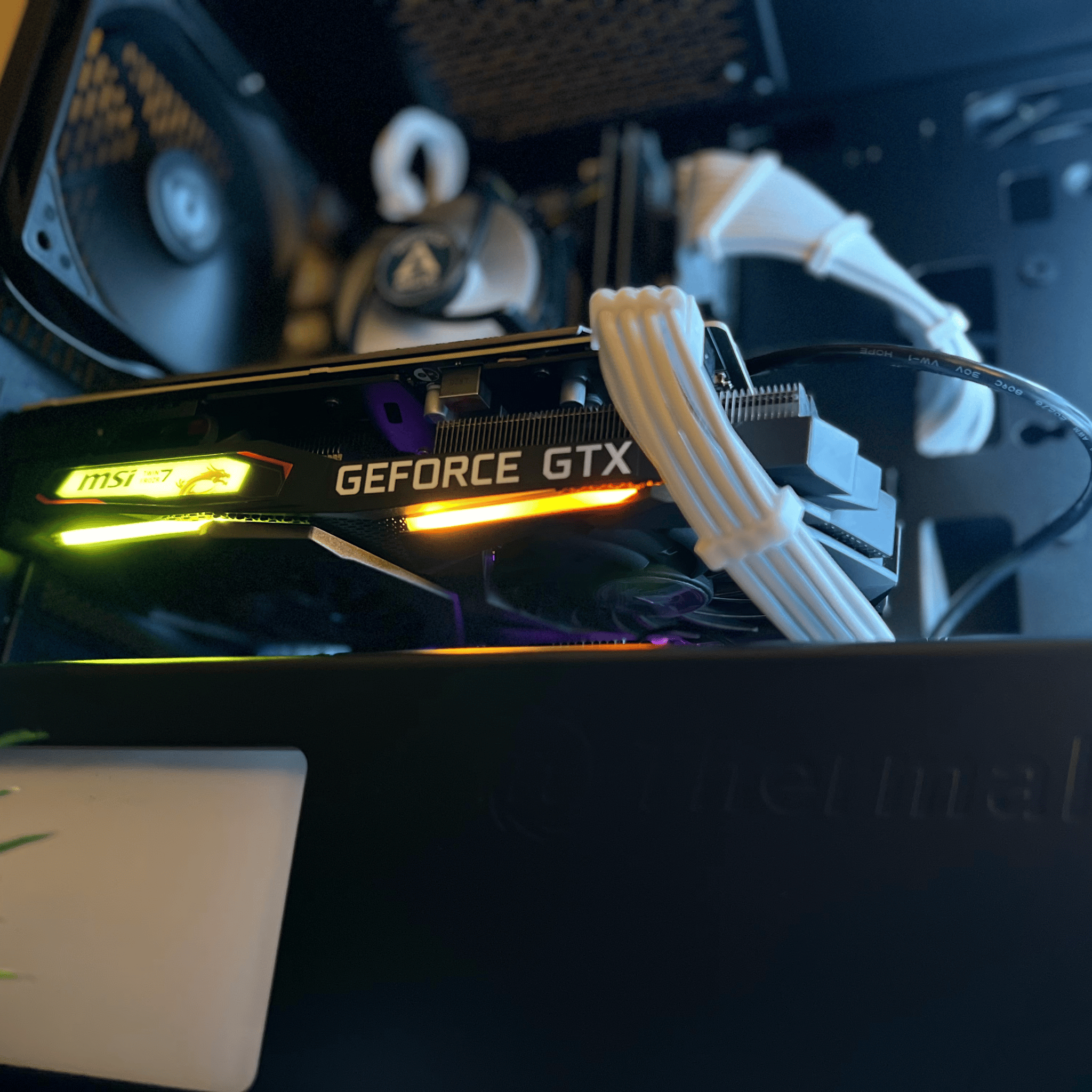 Flight || Core i5-8400/GTX 1660 Super Build