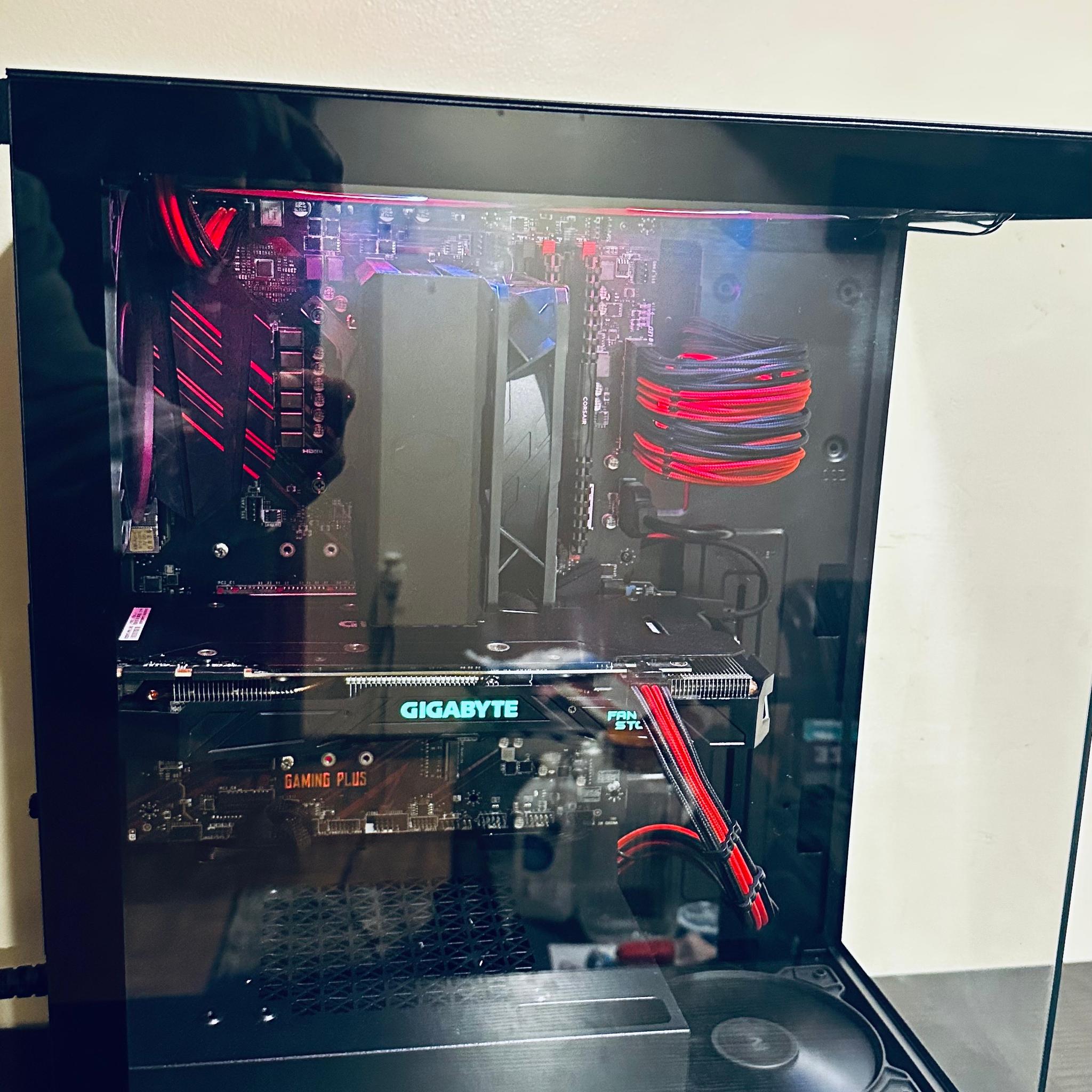 Custom Gaming PC Build