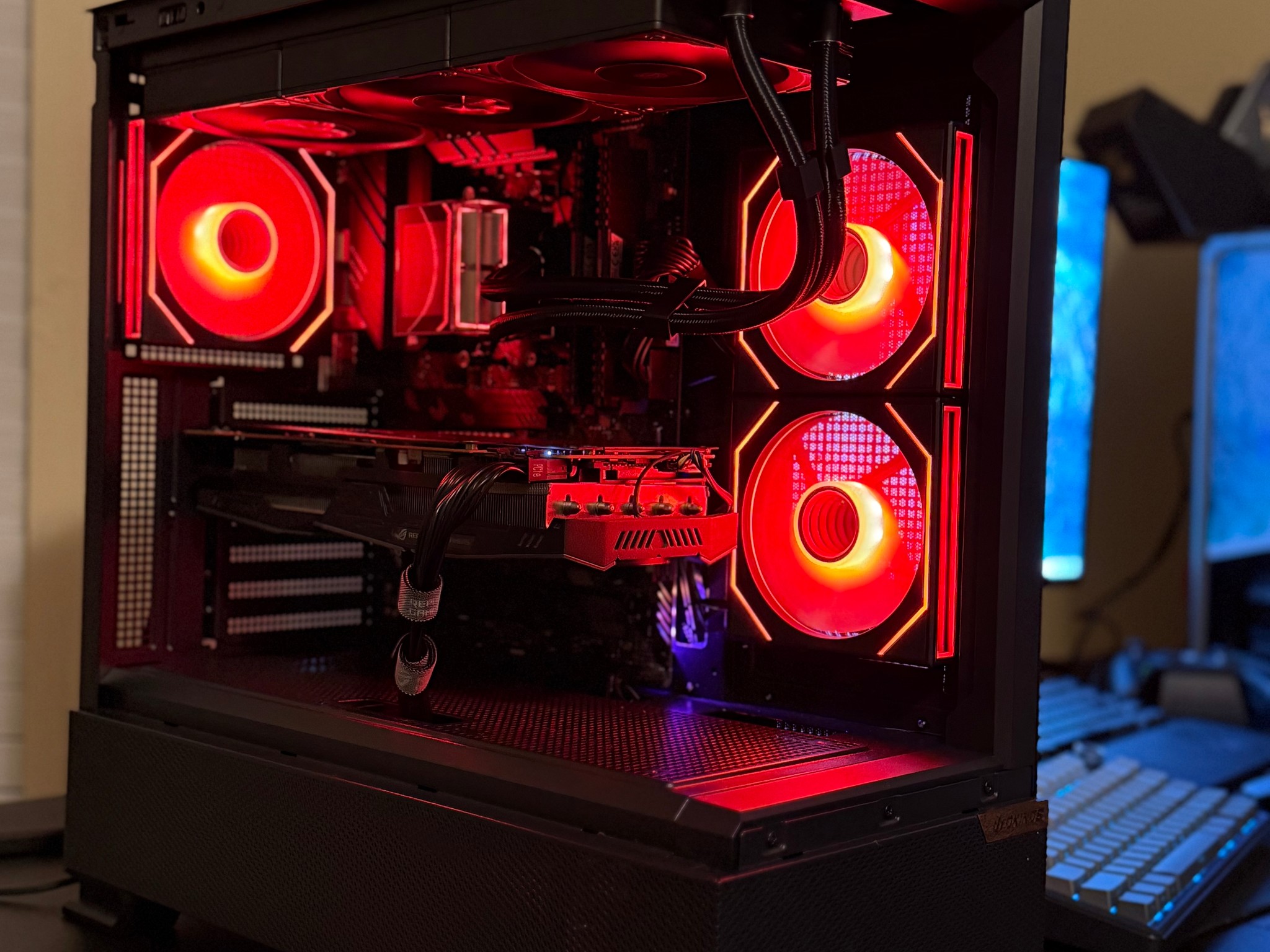 ROG Gaming PC | Ryzen 5 5500 | RX 5700 XT 8GB | 16GB RAM | ASUS TUF WiFi | 360mm LCD AIO