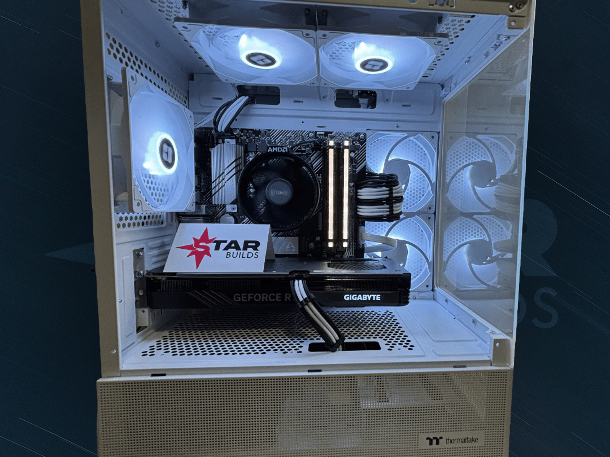 RTX 4060 | Ryzen 5 5500 | 16 GB DRR4 RAM (3200 mhz) | 500GB SSD