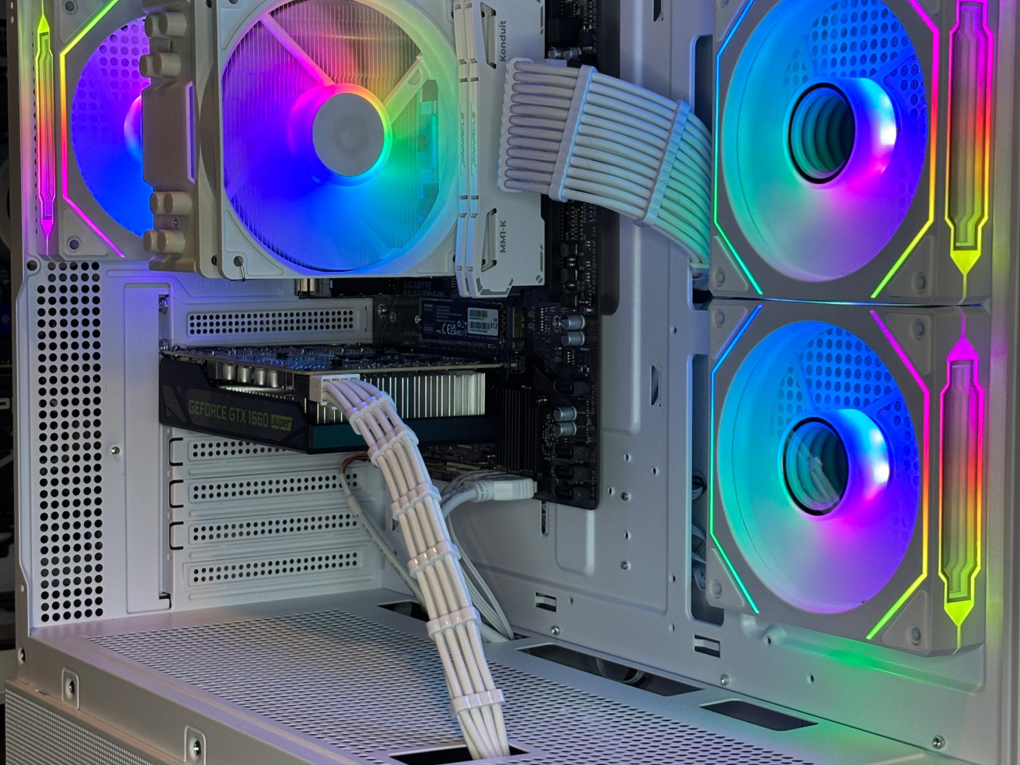 GAMING PC ! Ryzen 5 / GTX 1660 SUPER / 16GB RAM