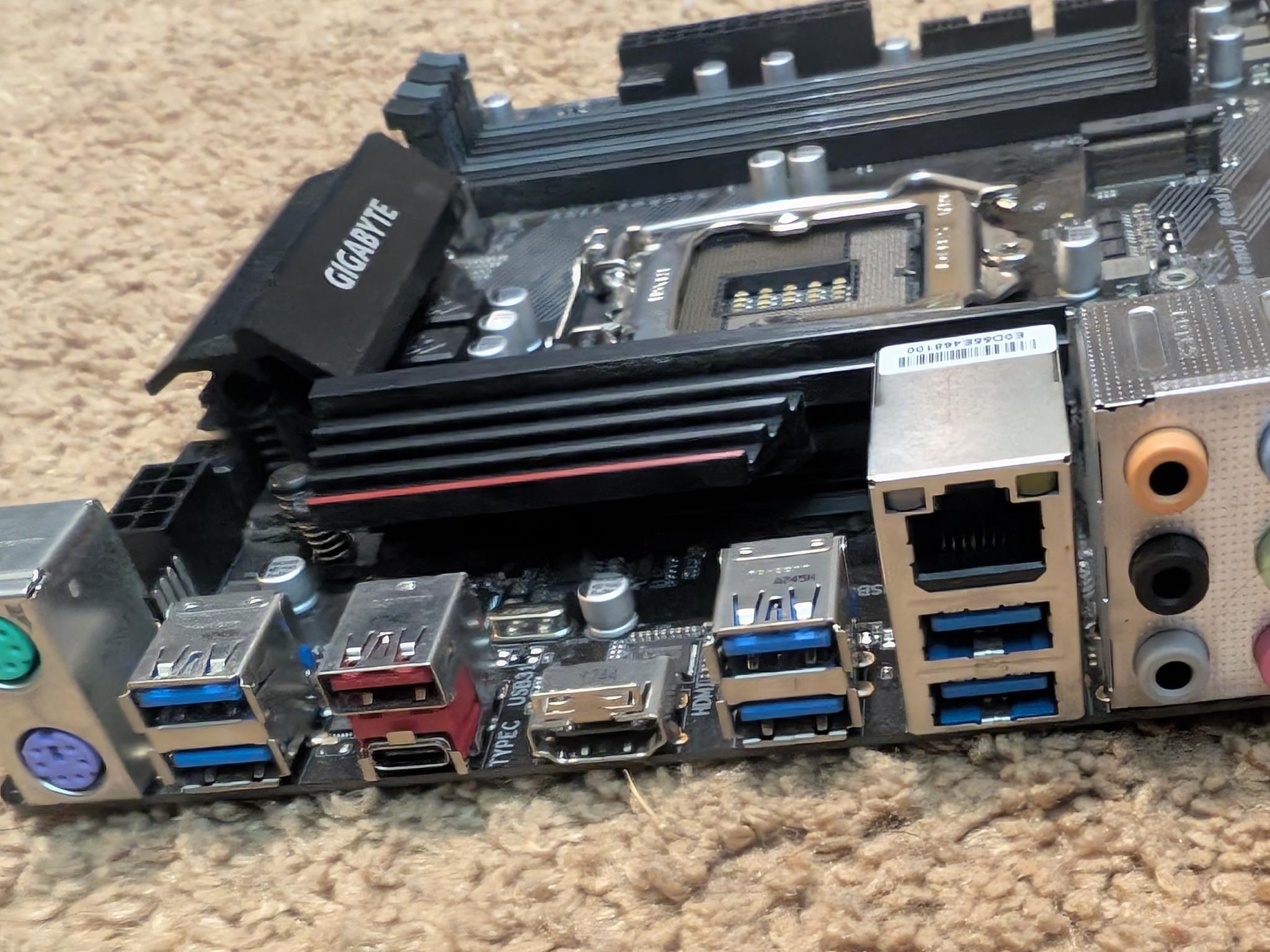 UNTESTED GIGABYTE GA-Z270-HD3 LGA 1151/Socket H4 Intel Motherboard - GAZ270XPSLI
