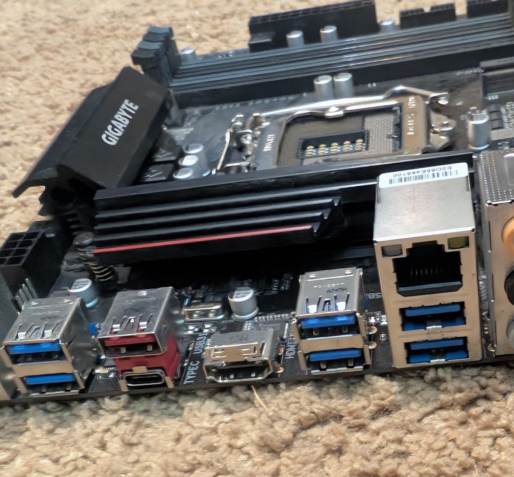 UNTESTED GIGABYTE GA-Z270-HD3 LGA 1151/Socket H4 Intel Motherboard - GAZ270XPSLI