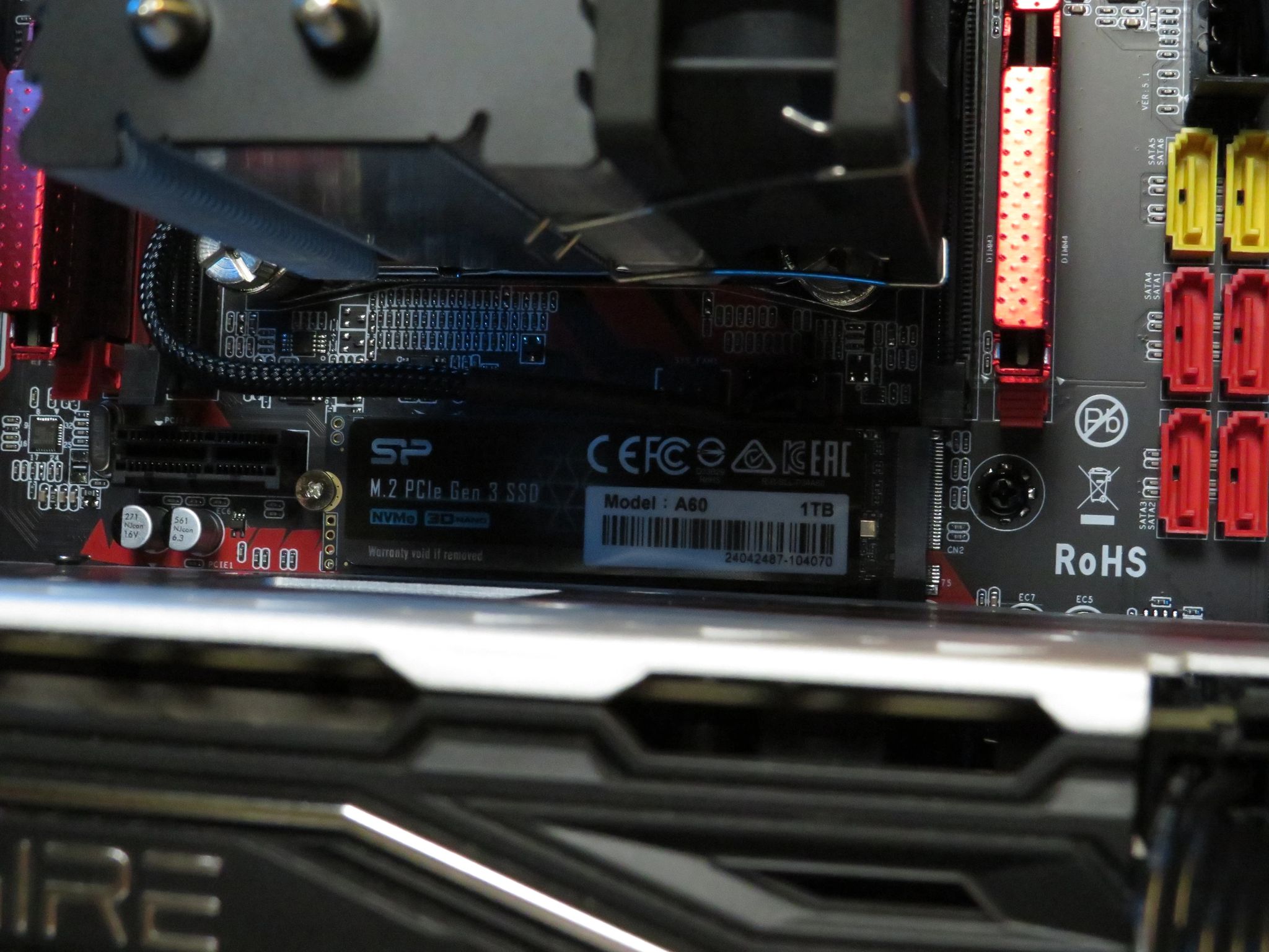 Low Cost GAMER Sapphire RX 580 + Intel Xeon E5-2640 v4 (10 cores 20 threads)
