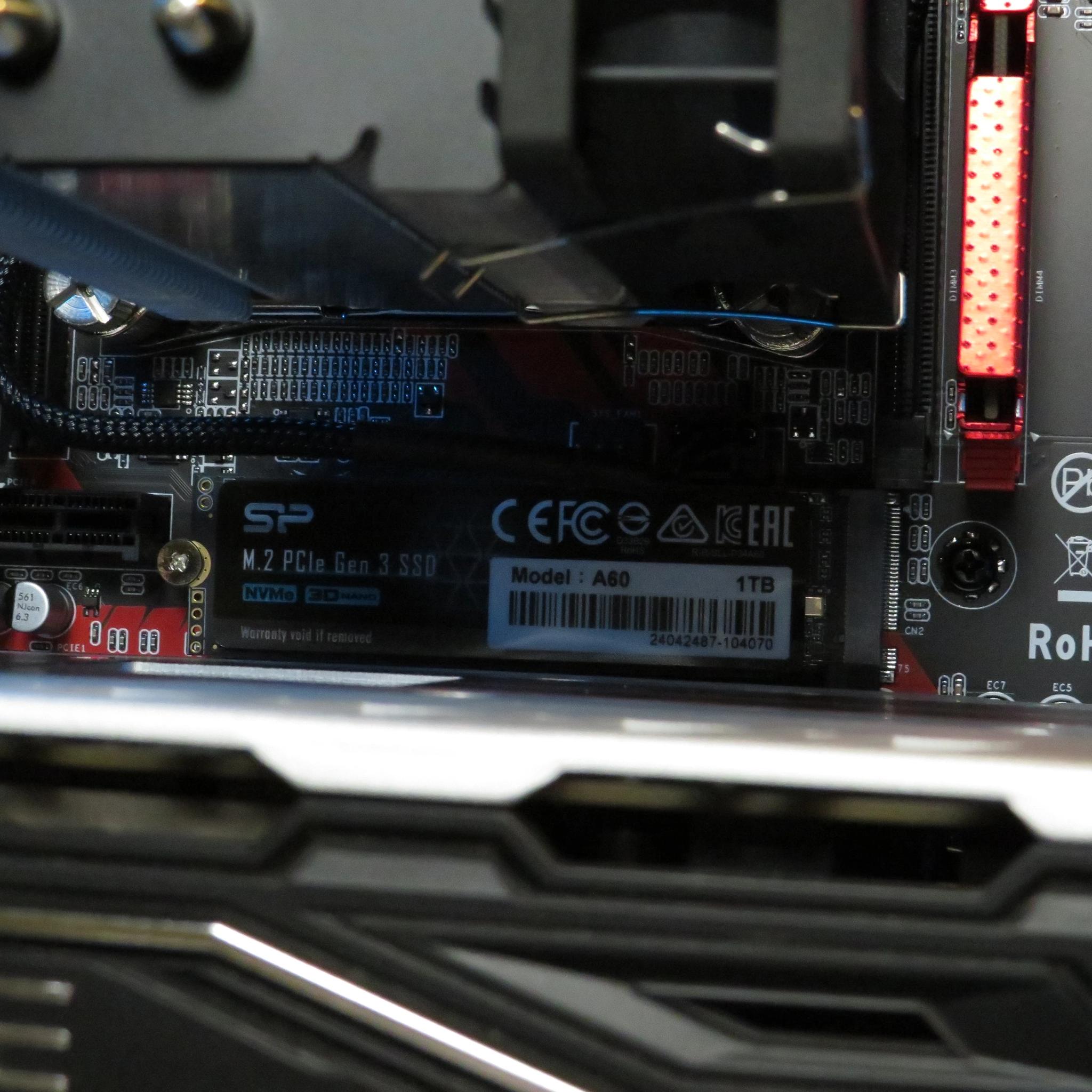Low Cost GAMER Sapphire RX 580 + Intel Xeon E5-2640 v4 (10 cores 20 threads)