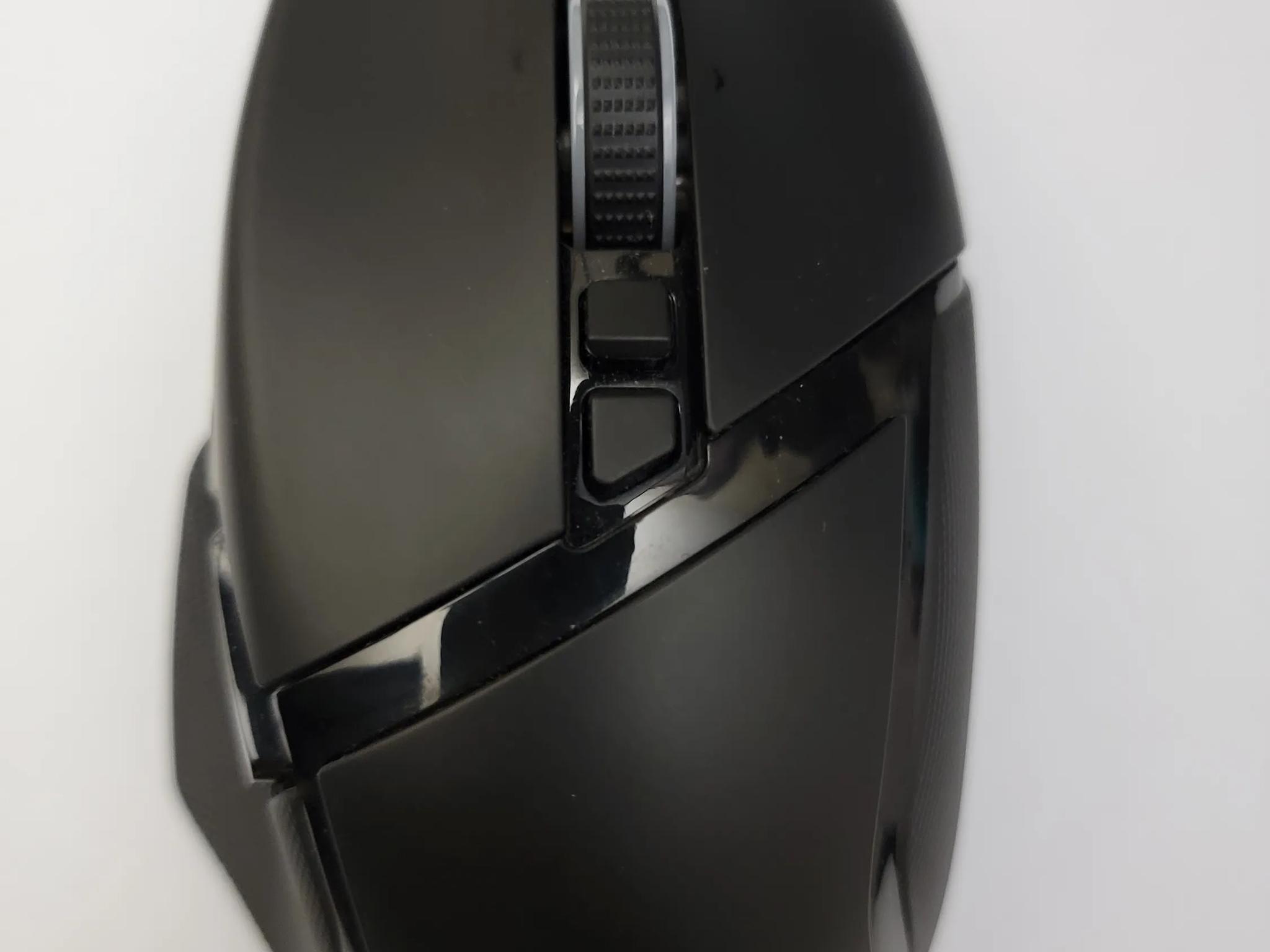 Razer Basilisk Ultimate Mouse (Wireless/Wired with charging dock)