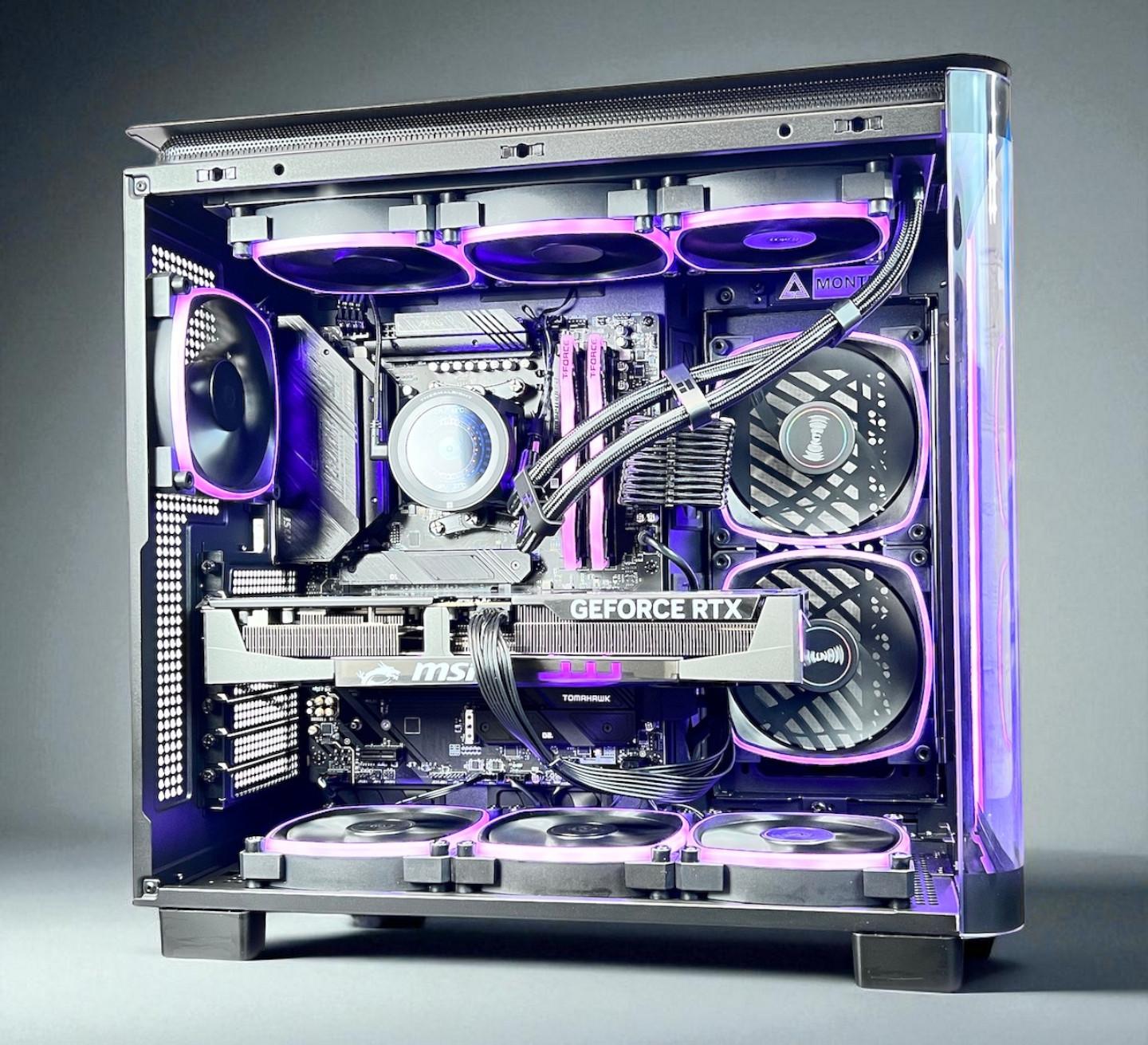 AMD Ryzen 7 7800X3D/RTX 5070 Ti 32GB DDR5 RAM 2TB M.2 Win 11 Pro