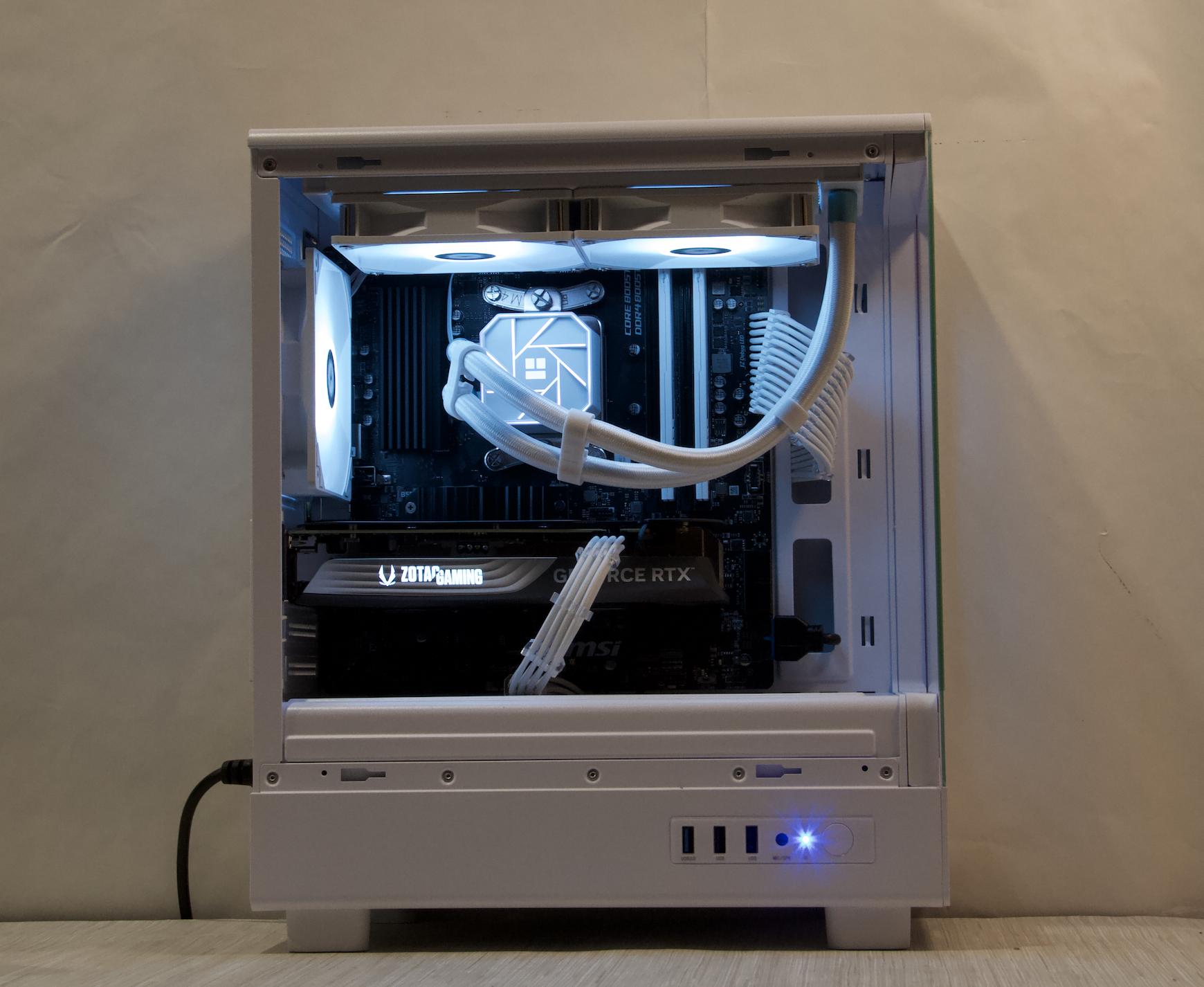 RTX 4070, Ryzen 7 5700X, 32GB DDR4, 1TB NVMe SSD, WiFi, Windows 11 Pro - Custom Gaming PC