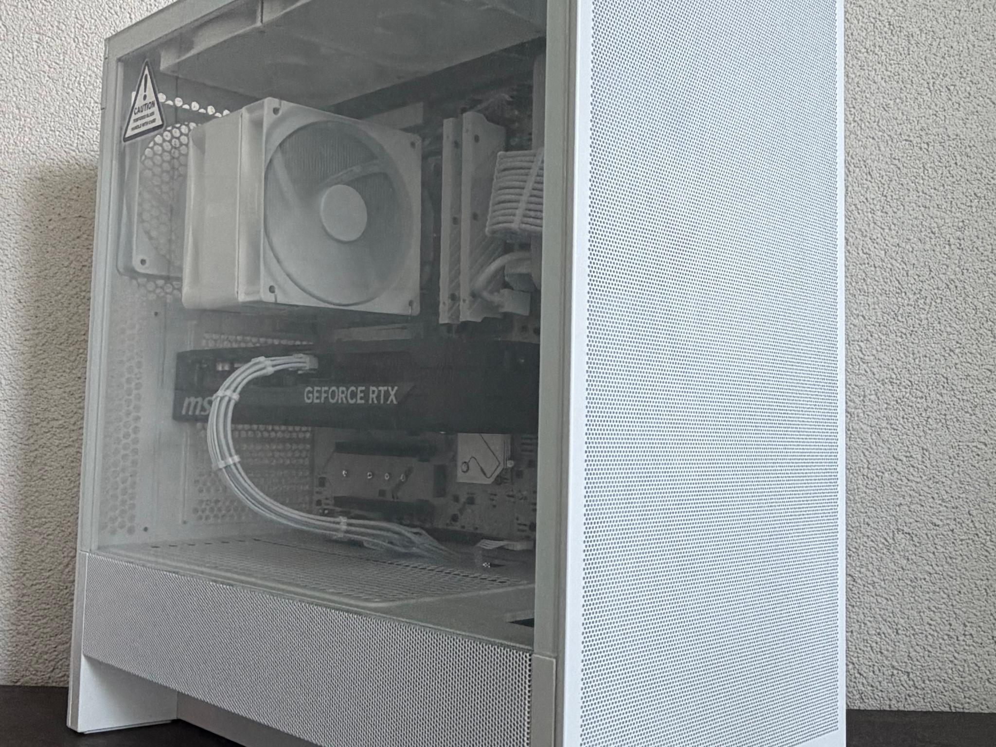 ❄️ Project Snowstorm ❄️ | RTX 5070 Ti | Ryzen 7 7800X3D | 32GB DDR5-7000 | 📶 Wi-Fi& Bluetooth Ready
