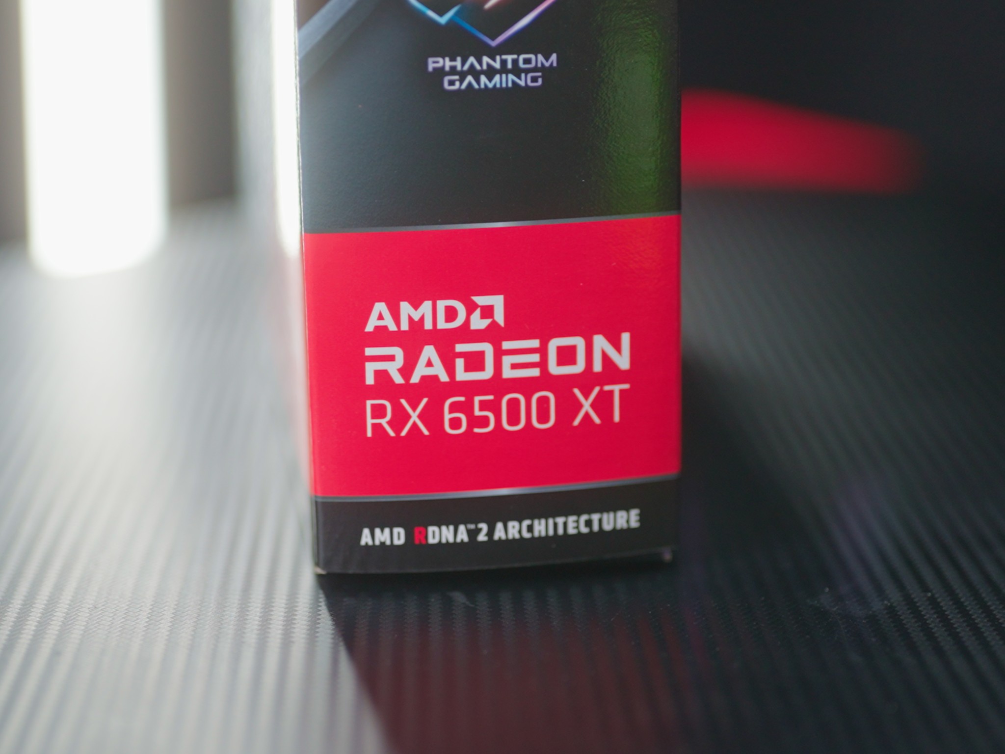AMD Radeon RX 6500 XT Phantom Gaming