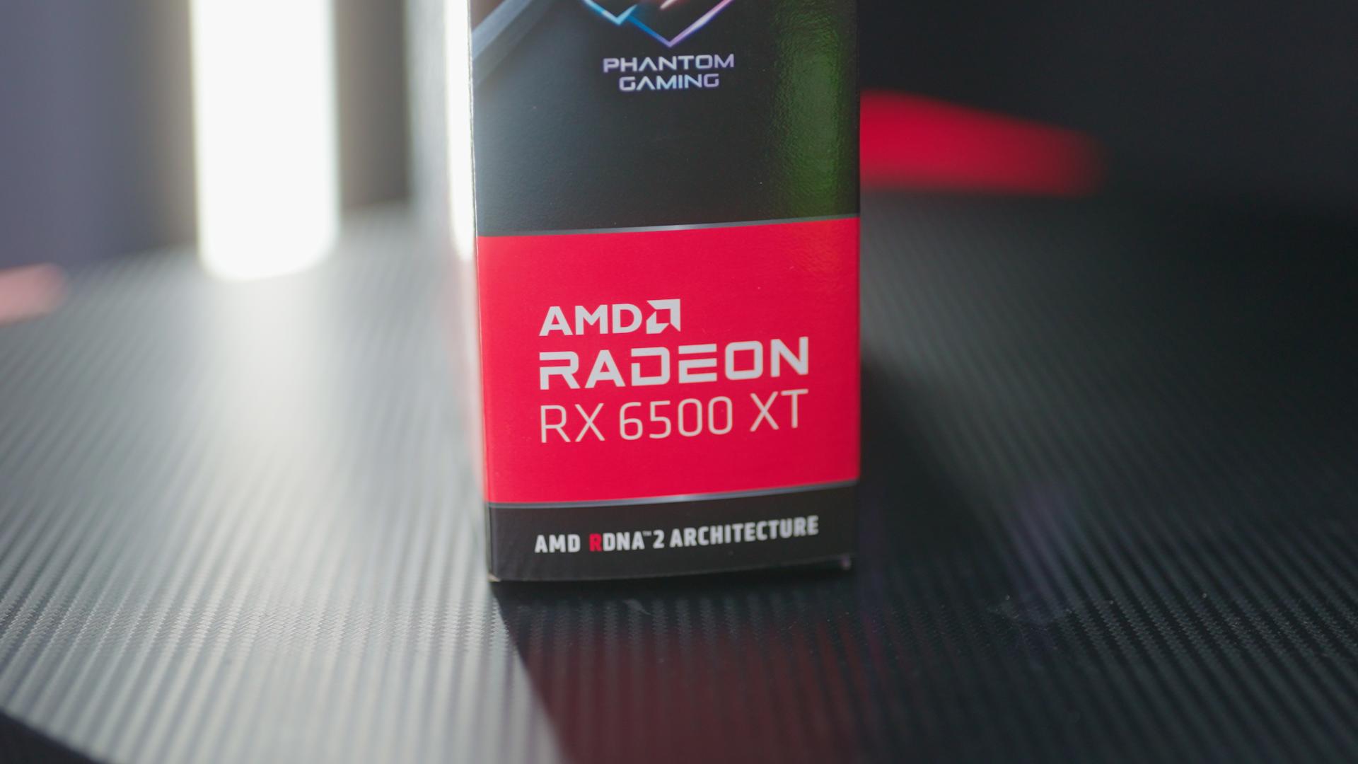 AMD Radeon RX 6500 XT Phantom Gaming