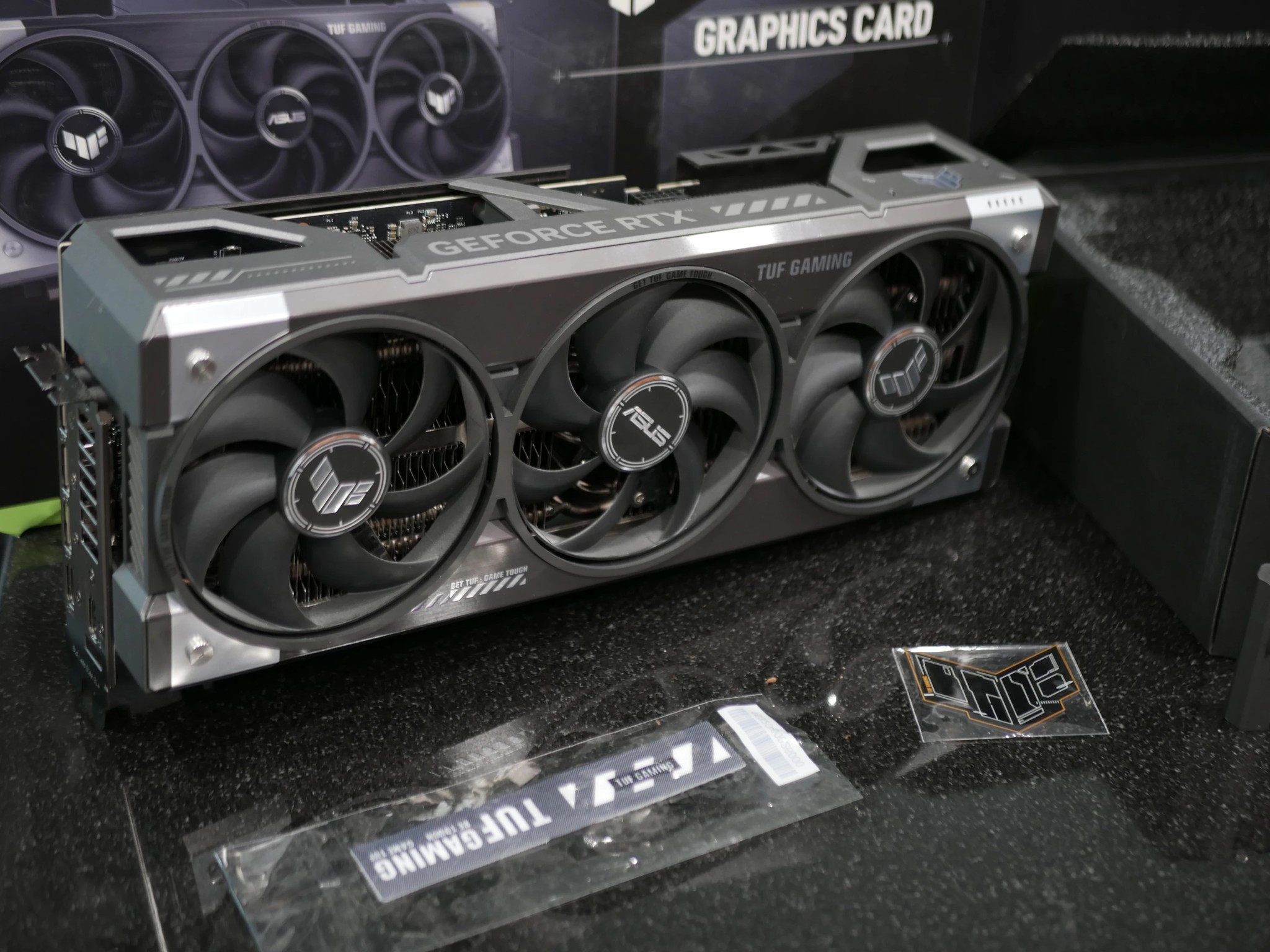 RTX 5080 Asus TUF Gaming OC EDITION