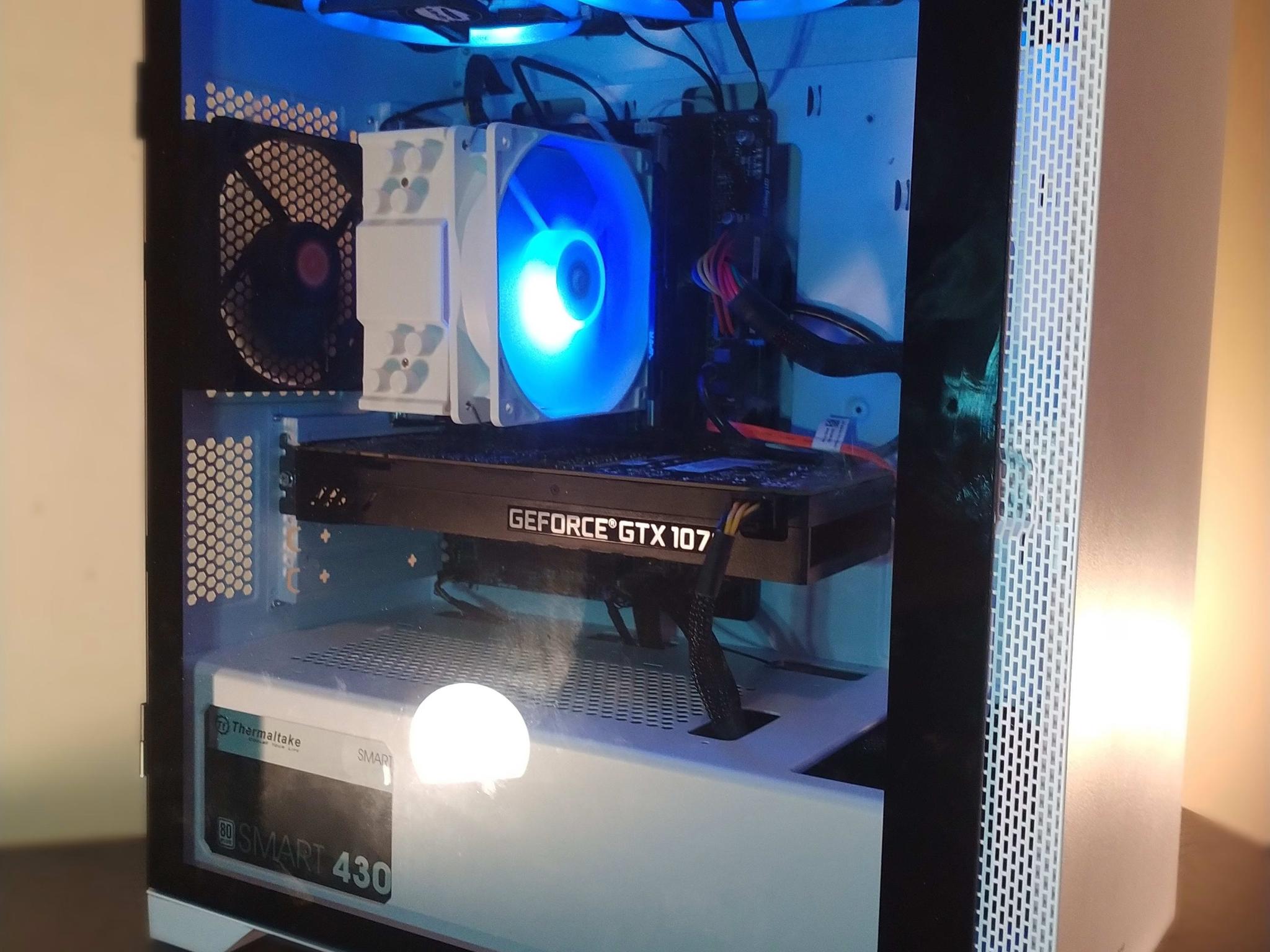 Gtx 1070 i3 10100f gaming pc custom