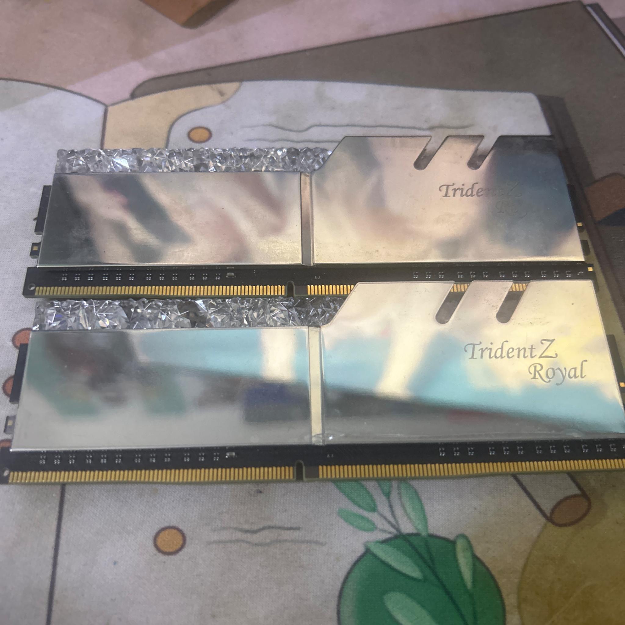 G.Skill Trident Z Royals 2x16GB 4000mhz DDR4
