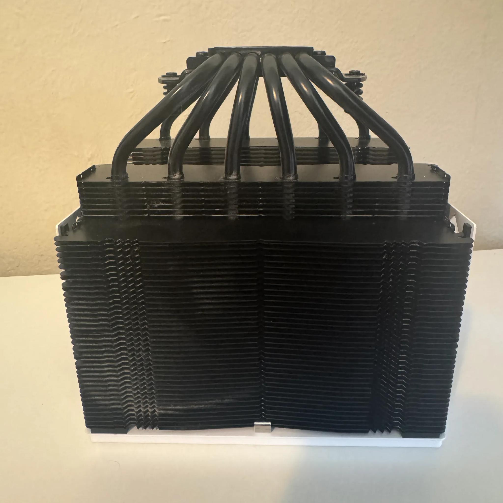 Noctua NH-D15 chromax.black, Dual-Tower CPU Cooler with Dual NF-A15 PWM 140mm Fans (Black)