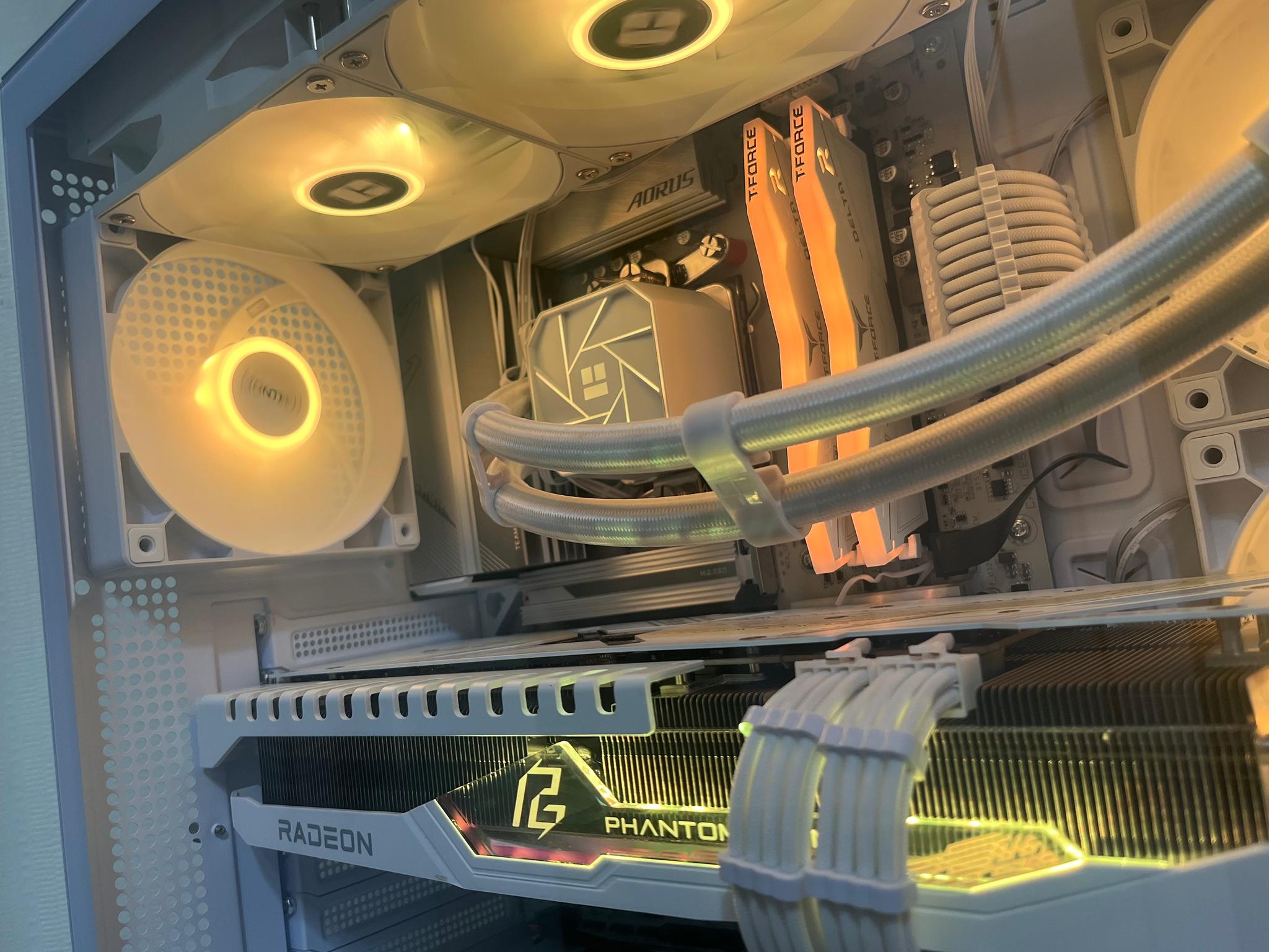 “Aether” 1440p/4K Streaming/Gaming PC|Ryzen 7 7800X3D, RX 7900XT, 1TB M.2 SSD