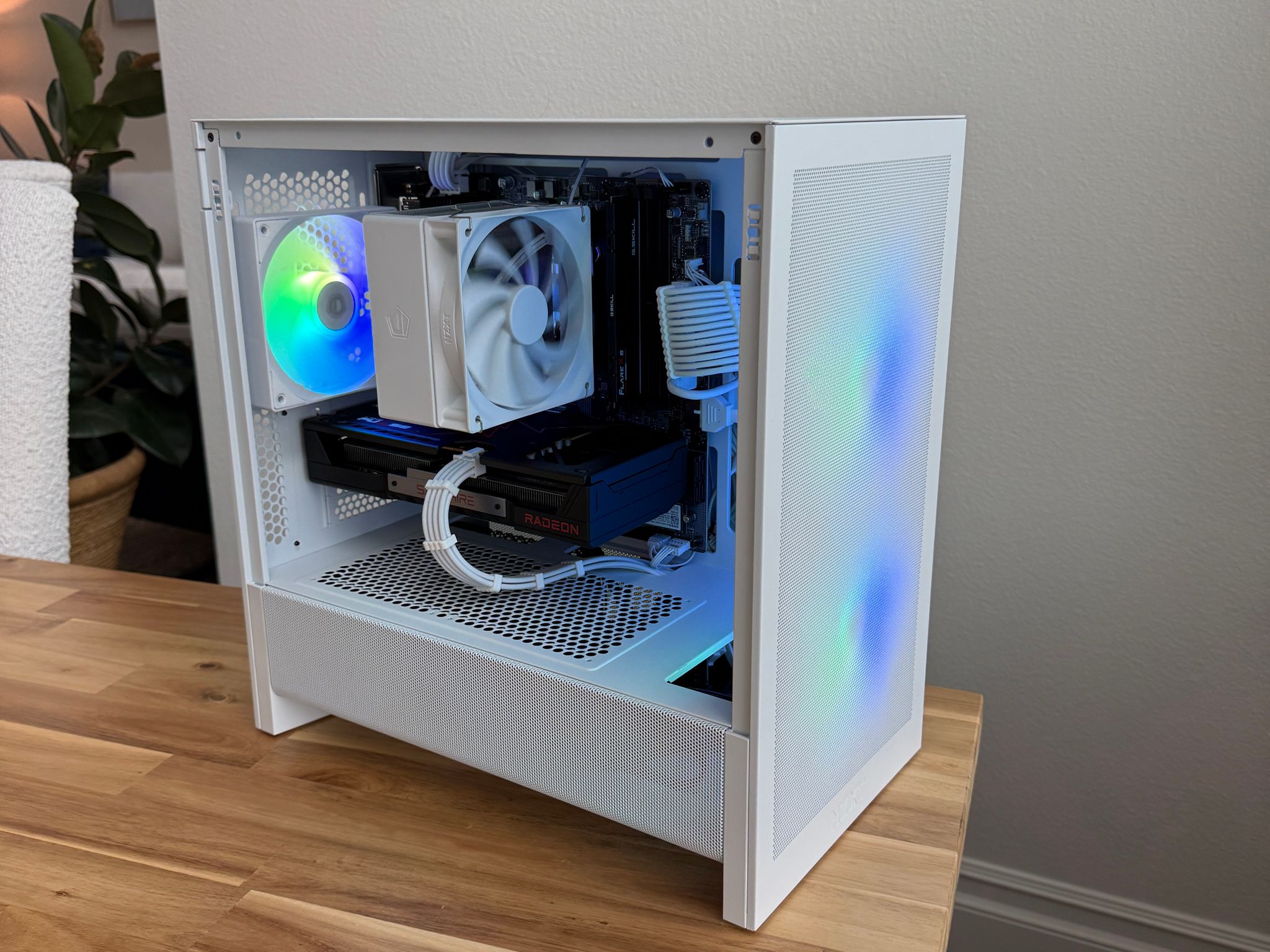 9060XT 16gb | 7500x3d | 16gb ddr5 | 1tb m.2 | Gaming PC