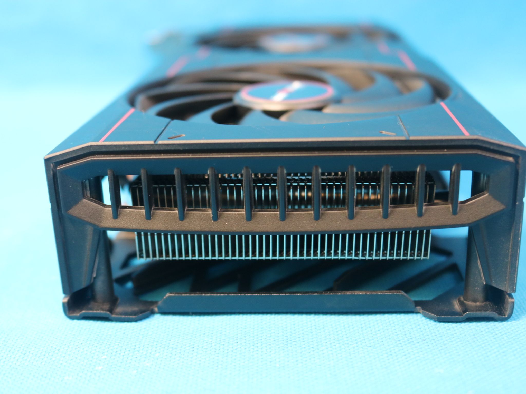 Sapphire Pulse AMD Radeon RX 6600 XT Gaming OC 8GB GDDR6 PCIe 4.0 Desktop GPU P/N: S88-3E448-000FT