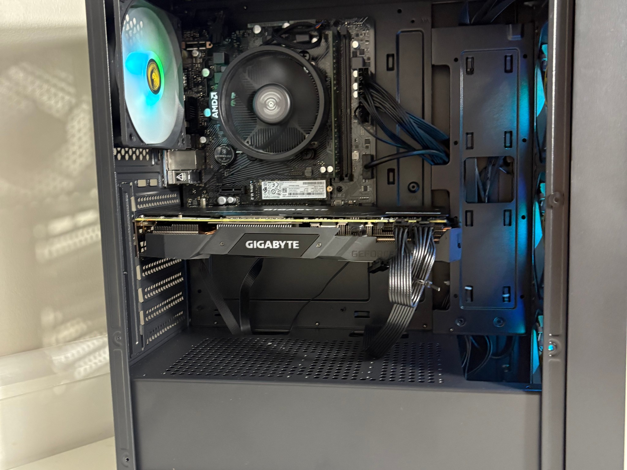 //Twilight Peak (V3)// - Ryzen 5 3500X, RTX 2070 8GB, 16GB, 512GB SSD